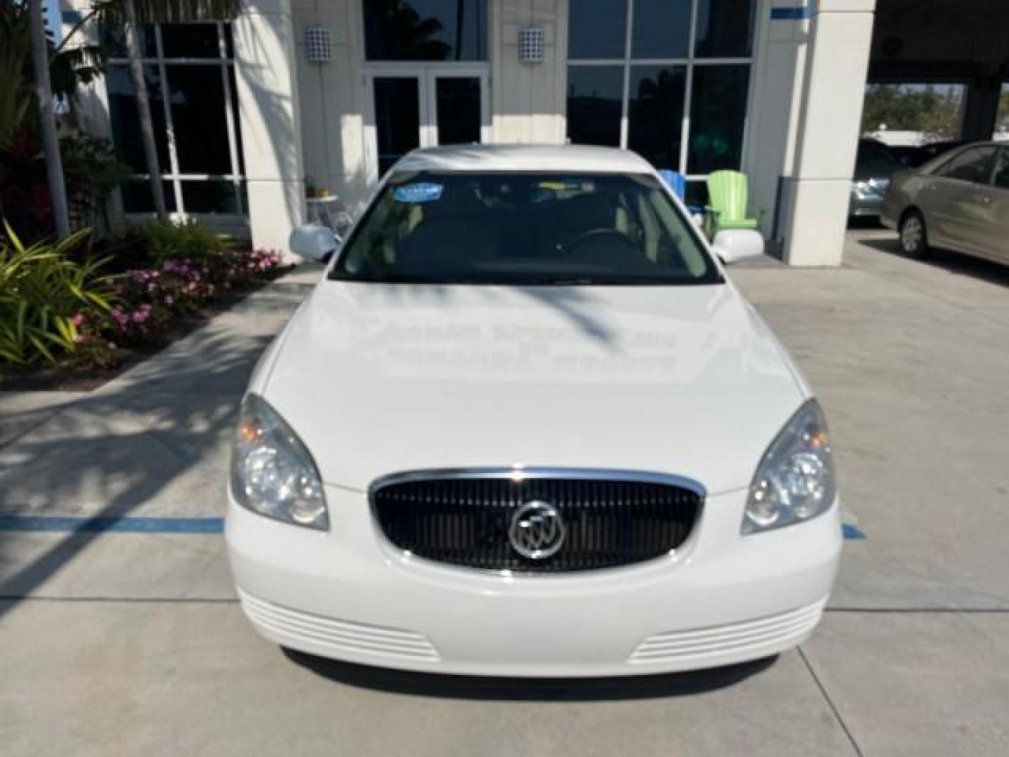 2008 White Opal /Cocoa/Shale Buick Lucerne CXL LOW MILES 54,872 (1G4HD57258U) with an 3.8L V6 SFI Engine engine, Automatic transmission, located at 4701 North Dixie Hwy, Pompano Beach, FL, 33064, (954) 422-2889, 26.240938, -80.123474 - OUR WEBPAGE FLORIDACARS1.COM HAS OVER 100 PHOTOS AND FREE CARFAX LINK 2008 BUICK LUCERNE CXL 3800 V6 ROAD READY 3.8L V6 VIN: 1G4HD57258U190406 LOW MILES 54,872 SEDAN 4 DR NO ACCIDENTS 28 MPG 3.8L V6 F NO RECALLS DUAL AC GASOLINE BACK UP SENSORS FLORIDA OWNER FRONT WHEEL DRIVE 29 SERVICE RECORDS POWE - Photo#70