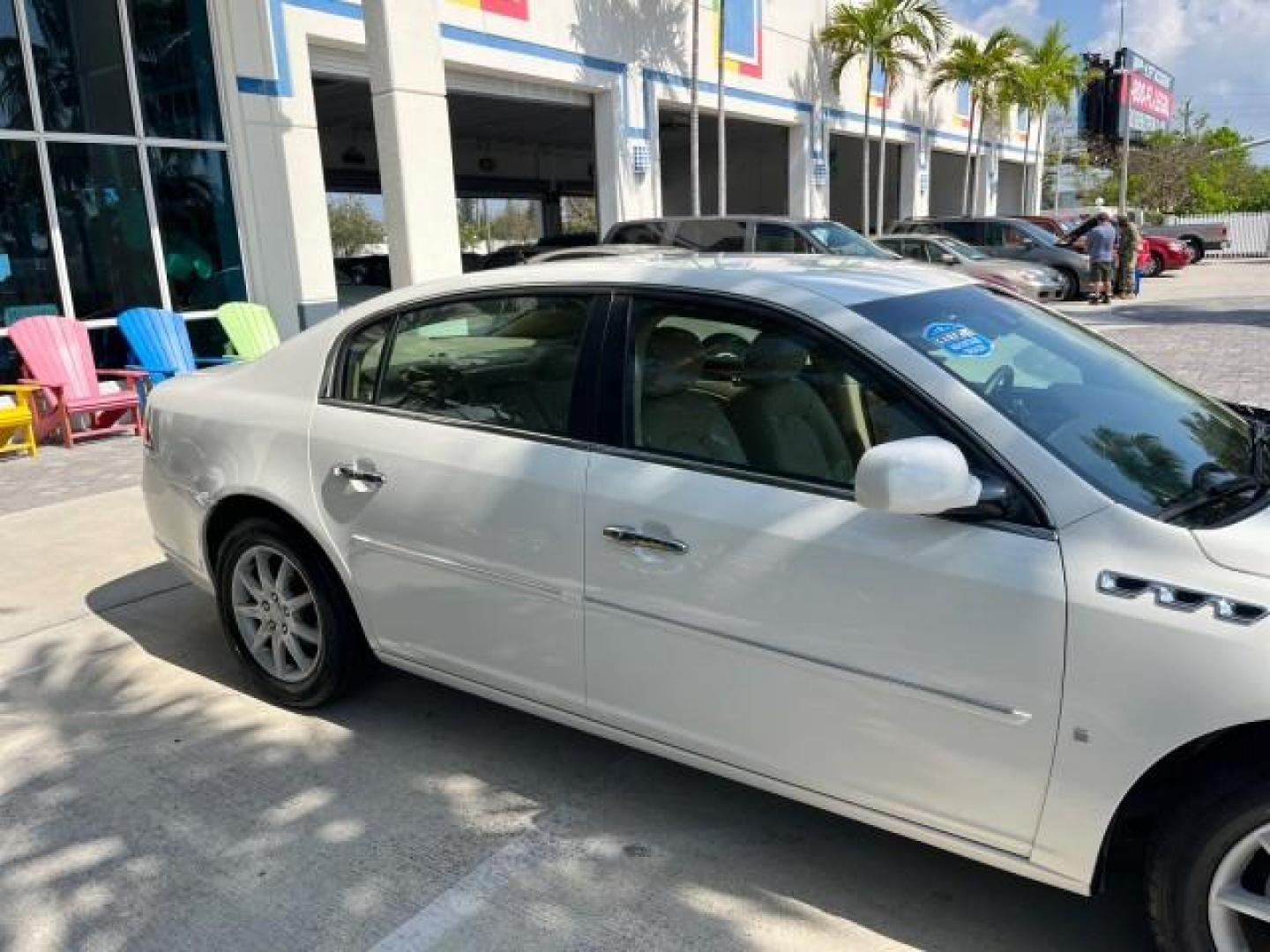 2008 White Opal /Cocoa/Shale Buick Lucerne CXL LOW MILES 54,872 (1G4HD57258U) with an 3.8L V6 SFI Engine engine, Automatic transmission, located at 4701 North Dixie Hwy, Pompano Beach, FL, 33064, (954) 422-2889, 26.240938, -80.123474 - OUR WEBPAGE FLORIDACARS1.COM HAS OVER 100 PHOTOS AND FREE CARFAX LINK 2008 BUICK LUCERNE CXL 3800 V6 ROAD READY 3.8L V6 VIN: 1G4HD57258U190406 LOW MILES 54,872 SEDAN 4 DR NO ACCIDENTS 28 MPG 3.8L V6 F NO RECALLS DUAL AC GASOLINE BACK UP SENSORS FLORIDA OWNER FRONT WHEEL DRIVE 29 SERVICE RECORDS POWE - Photo#82