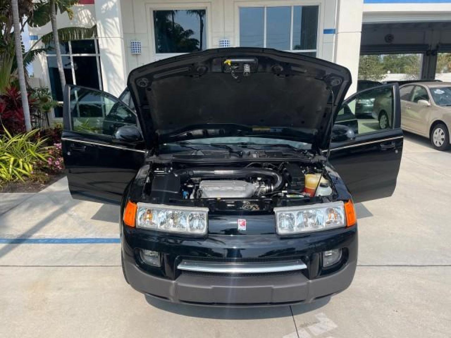 2005 Black Onyx /Grey Saturn VUE 1 FL LOW MILES 37,494 (5GZCZ53445S) with an 3.5L SOHC SEFI 24-Valve V6 Engine engine, Automatic transmission, located at 4701 North Dixie Hwy, Pompano Beach, FL, 33064, (954) 422-2889, 26.240938, -80.123474 - OUR WEBPAGE FLORIDACARS1.COM HAS OVER 100 PHOTOS AND FREE CARFAX LINK 2005 SATURN VUE ROAD READY 3.5L I6 VIN: 5GZCZ53445S826827 NO RECALLS 28 MPG 4 DOOR WAGON/SPORT UTILITY 1 OWNER FLORIDA 3.5L I6 F LOW MILES 37,496 GASOLINE POWER HEATED SEATS FRONT WHEEL DRIVE 7 SERVICE RECORDS Alloy Wheels Anti-Th - Photo#16