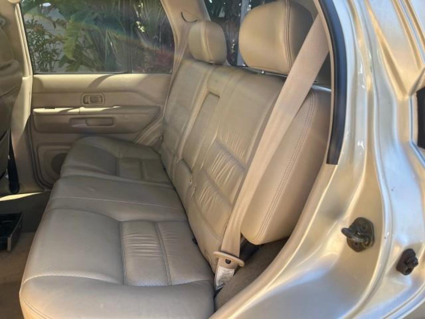 2001 Bronzed Gray Metallic /Beige Nissan Pathfinder SE LOW MILES 50,811 (JN8DR07X91W) with an 3.5L DOHC SMPI V6 Engine engine, Automatic transmission, located at 4701 North Dixie Hwy, Pompano Beach, FL, 33064, (954) 422-2889, 26.240938, -80.123474 - OUR WEBPAGE FLORIDACARS1.COM HAS OVER 100 PHOTOS AND FREE CARFAX LINK 2001 NISSAN PATHFINDER LE ROAD READY 3.5L V6 VIN: JN8DR07X91W511154 NO ACCIDENTS 4 DOOR WAGON/SPORT UTILITY NO RECALLS 3.5L V6 F DOHC POWER SEATS GASOLINE POWER MIRRORS REAR WHEEL DRIVE LOW MILES 50,811 ABS Brakes CD Audio Power L - Photo#37