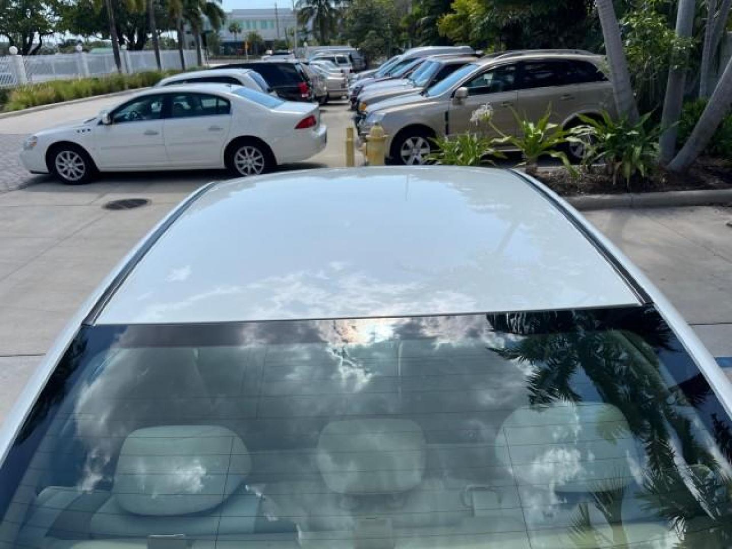 2008 Taffeta White /Ivory Honda Accord Sdn LX-P LOW MILES 37,055 (1HGCP264X8A) with an 2.4L DOHC MPFI 16-Valve i-VTEC I4 Engine engine, Automatic transmission, located at 4701 North Dixie Hwy, Pompano Beach, FL, 33064, (954) 422-2889, 26.240938, -80.123474 - OUR WEBPAGE FLORIDACARS1.COM HAS OVER 100 PHOTOS AND FREE CARFAX LINK 2008 HONDA ACCORD LX-P ROAD READY 2.4L I4 VIN: 1HGCP264X8A138487 NO RECALLS 31 MPG SEDAN 4 DR FLORIDA OWNER 2.4L I4 F DOHC 16V LOW MILES 37,055 GASOLINE POWER SEATS/MIRRORS 7 SERVICE RECORDS Active Head Restraints Anti-Theft Syste - Photo#89