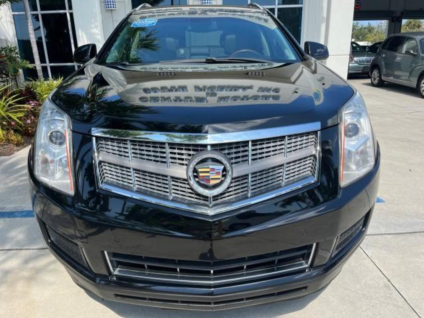 2011 Black Raven /Titanium w/Ebony accents Cadillac SRX Luxury Collection LOW MILES 65,496 (3GYFNAEY1BS) with an 3.0L VVT DOHC V6 SIDI Engine engine, Automatic transmission, located at 4701 North Dixie Hwy, Pompano Beach, FL, 33064, (954) 422-2889, 26.240938, -80.123474 - OUR WEBPAGE FLORIDACARS1.COM HAS OVER 100 PHOTOS AND FREE CARFAX LINK 2011 CADILLAC SRX LUXURY COLLECTION NEW $39,565 ROAD READY VIN: 3GYFNAEY1BS674910 NO ACCIDENTS NO RECALLS 4 DOOR WAGON/SPORT UTILITY FLORIDA OWNER 3.OL V6 3.0L V6 F DOHC 24V LOW MILES 65,496 GASOLINE BACK UP CAMERA/SENSORS FRONT W - Photo#84