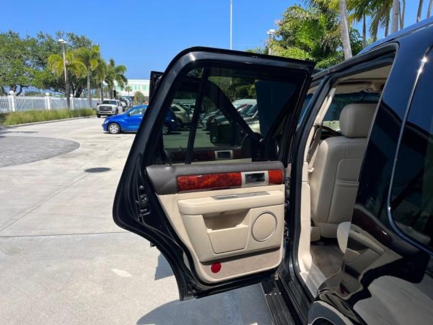 2003 Black /Light Parchment Lincoln Navigator AWD Luxury LOW MILES 74,590 (5LMFU28R43L) with an 5.4L DOHC 32-Valve V8 Intech Engine engine, Automatic transmission, located at 4701 North Dixie Hwy, Pompano Beach, FL, 33064, (954) 422-2889, 26.240938, -80.123474 - OUR WEBPAGE FLORIDACARS1.COM HAS OVER 100 PHOTOS AND FREE CARFAX LINK 2003 LINCOLN NAVIGATOR LUXURY ROAD READY 5.4L V8 VIN: 5LMFU28R43LJ04497 NO RECALLS AWD 4 DOOR WAGON/SPORT UTILITY POWER LEATHER SEATS 5.4L V8 F DOHC LOW MILES 74,590 GASOLINE 3 ROW SEATS 32 SERVICE RECORDS ALL WHEEL DRIVE POWER SU - Photo#13