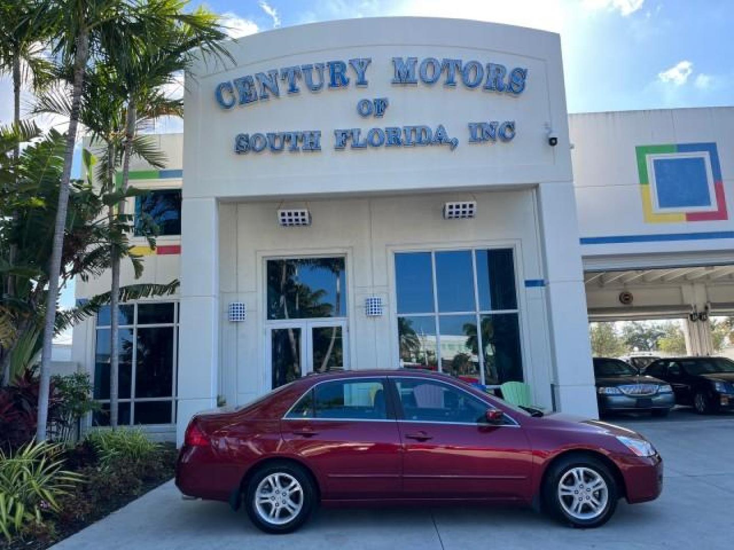 2006 Redondo Red Pearl /Gray Honda Accord Sdn 1 FL EX-L LOW MILES 61,150 (1HGCM56886A) with an 2.4L DOHC MPFI 16-Valve i-VTEC I4 Engine engine, Automatic transmission, located at 4701 North Dixie Hwy, Pompano Beach, FL, 33064, (954) 422-2889, 26.240938, -80.123474 - OUR WEBPAGE FLORIDACARS1.COM HAS OVER 100 PHOTOS AND FREE CARFAX LINK 2006 HONDA ACCORD EX W/LEATHER ROAD READY 2.4L I4 VIN: 1HGCM56886A162961 NO ACCIDENTS 34 MPG SEDAN 4 DR ALL WHEEL ABS NO RECALLS 2.4L I4 F DOHC 16V LOW MILES 61,150 1 OWNER FLORIDA GASOLINE DUAL ZONE AC POWER LEATHER SEATS FRONT W - Photo#0