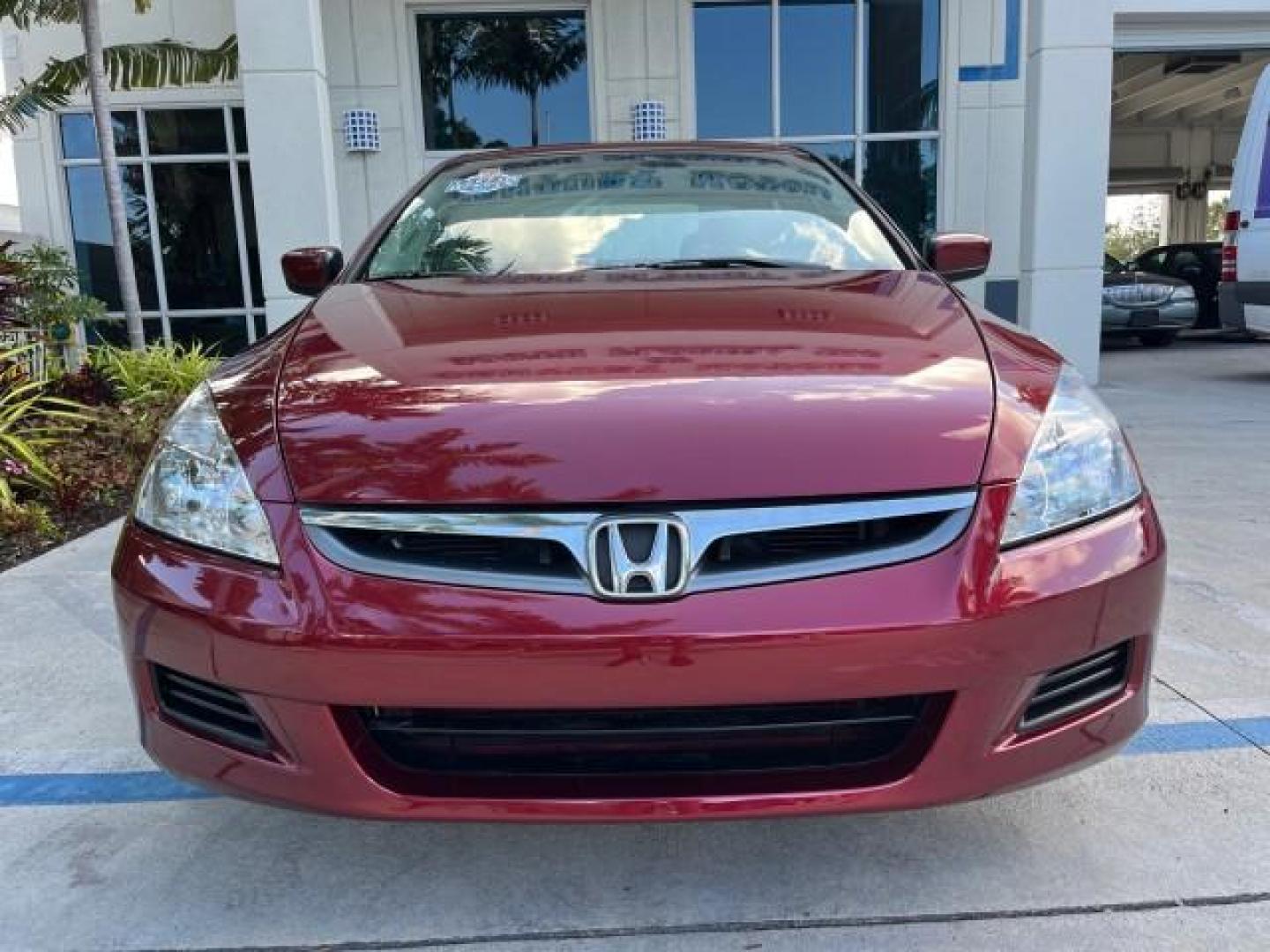 2006 Redondo Red Pearl /Gray Honda Accord Sdn 1 FL EX-L LOW MILES 61,150 (1HGCM56886A) with an 2.4L DOHC MPFI 16-Valve i-VTEC I4 Engine engine, Automatic transmission, located at 4701 North Dixie Hwy, Pompano Beach, FL, 33064, (954) 422-2889, 26.240938, -80.123474 - OUR WEBPAGE FLORIDACARS1.COM HAS OVER 100 PHOTOS AND FREE CARFAX LINK 2006 HONDA ACCORD EX W/LEATHER ROAD READY 2.4L I4 VIN: 1HGCM56886A162961 NO ACCIDENTS 34 MPG SEDAN 4 DR ALL WHEEL ABS NO RECALLS 2.4L I4 F DOHC 16V LOW MILES 61,150 1 OWNER FLORIDA GASOLINE DUAL ZONE AC POWER LEATHER SEATS FRONT W - Photo#70