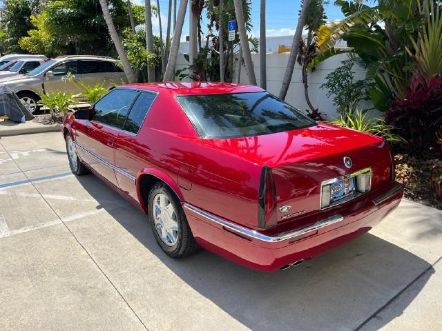 1998 Mulberry /Cappuccino Cream Cadillac Eldorado 1 FL LOW MILES 68,750 (1G6EL12Y6WU) with an 4.6L SFI DOHC V8 275hp Northstar Engine engine, Automatic transmission, located at 4701 North Dixie Hwy, Pompano Beach, FL, 33064, (954) 422-2889, 26.240938, -80.123474 - OUR WEBPAGE FLORIDACARS1.COM HAS OVER 100 PHOTOS AND FREE CARFAX LINK 1998 CADILLAC ELDORADO NEW $ 41,565 ROAD READY VIN: 1G6EL12Y6WU617817 NO ACCIDENTS NO RECALLS COUPE 1 OWNER FLORIDA 4.6L V8 F DOHC 32V LOW MILES 68,750 GASOLINE POWER LEATHER SEATS FRONT WHEEL DRIVE 4.6L V8 27 MPG 5 SERVICE RECORD - Photo#5