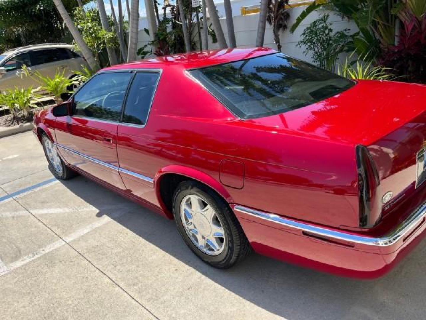 1998 Mulberry /Cappuccino Cream Cadillac Eldorado 1 FL LOW MILES 68,750 (1G6EL12Y6WU) with an 4.6L SFI DOHC V8 275hp Northstar Engine engine, Automatic transmission, located at 4701 North Dixie Hwy, Pompano Beach, FL, 33064, (954) 422-2889, 26.240938, -80.123474 - OUR WEBPAGE FLORIDACARS1.COM HAS OVER 100 PHOTOS AND FREE CARFAX LINK 1998 CADILLAC ELDORADO NEW $ 41,565 ROAD READY VIN: 1G6EL12Y6WU617817 NO ACCIDENTS NO RECALLS COUPE 1 OWNER FLORIDA 4.6L V8 F DOHC 32V LOW MILES 68,750 GASOLINE POWER LEATHER SEATS FRONT WHEEL DRIVE 4.6L V8 27 MPG 5 SERVICE RECORD - Photo#76