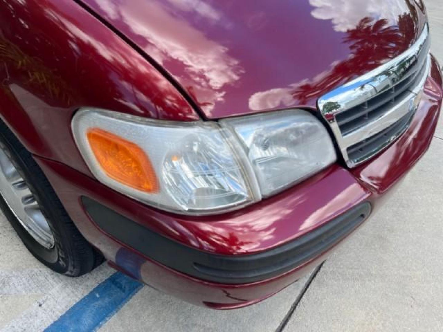 2001 Carmine Red /Gray Chevrolet Venture LS HANDICAP RAMP LOW MILES 41,O33 (1GNDX03E81D) with an 3.4L SFI V6 Engine engine, Automatic transmission, located at 4701 North Dixie Hwy, Pompano Beach, FL, 33064, (954) 422-2889, 26.240938, -80.123474 - OUR WEBPAGE FLORIDACARS1.COM HAS OVER 100 PHOTOS AND FREE CARFAX LINK 2001 CHEVROLET VENTURE LS NEW $37,654 ROAD READY VIN: 1GNDX03E81D243027 DUAL ZONE AC NO ACCIDENTS NO RECALLS VAN POWER SEATS FLORIDA OWNER 3.4L V6 F OHV 12V POWER MIRRORS POWER WHEELCHAIR RAMP GASOLINE PARK SENSORS POWER SLIDING D - Photo#69