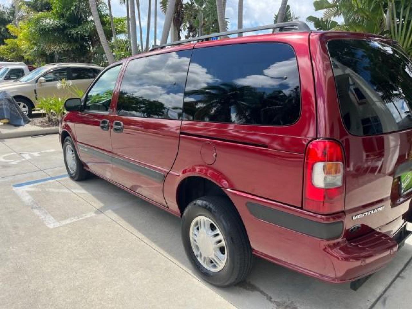 2001 Carmine Red /Gray Chevrolet Venture LS HANDICAP RAMP LOW MILES 41,O33 (1GNDX03E81D) with an 3.4L SFI V6 Engine engine, Automatic transmission, located at 4701 North Dixie Hwy, Pompano Beach, FL, 33064, (954) 422-2889, 26.240938, -80.123474 - OUR WEBPAGE FLORIDACARS1.COM HAS OVER 100 PHOTOS AND FREE CARFAX LINK 2001 CHEVROLET VENTURE LS NEW $37,654 ROAD READY VIN: 1GNDX03E81D243027 DUAL ZONE AC NO ACCIDENTS NO RECALLS VAN POWER SEATS FLORIDA OWNER 3.4L V6 F OHV 12V POWER MIRRORS POWER WHEELCHAIR RAMP GASOLINE PARK SENSORS POWER SLIDING D - Photo#82