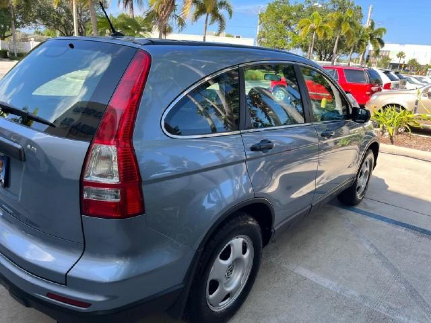 2010 Royal Blue Pearl /Gray Honda CR-V 1 FL LX LOW MILES 61,950 (5J6RE3H34AL) with an 2.4L DOHC MPFI 16-Valve i-VTEC I4 Engine engine, Automatic transmission, located at 4701 North Dixie Hwy, Pompano Beach, FL, 33064, (954) 422-2889, 26.240938, -80.123474 - 2010 HONDA CR-V LX ROAD READY 2.4L I4 VIN: 5J6RE3H34AL034154 NO ACCIDENTS 28 MPG 4 DOOR WAGON/SPORT UTILITY 1 OWNER FLORIDA 2.4L I4 F DOHC 16V LOW MILES 61,950 GASOLINE 9 SERVICE RECORDS FRONT WHEEL DRIVE POWER MIRRORS Active Head Restraints Anti-Theft System Braking Assist Chrome Grille Cruise Cont - Photo#94