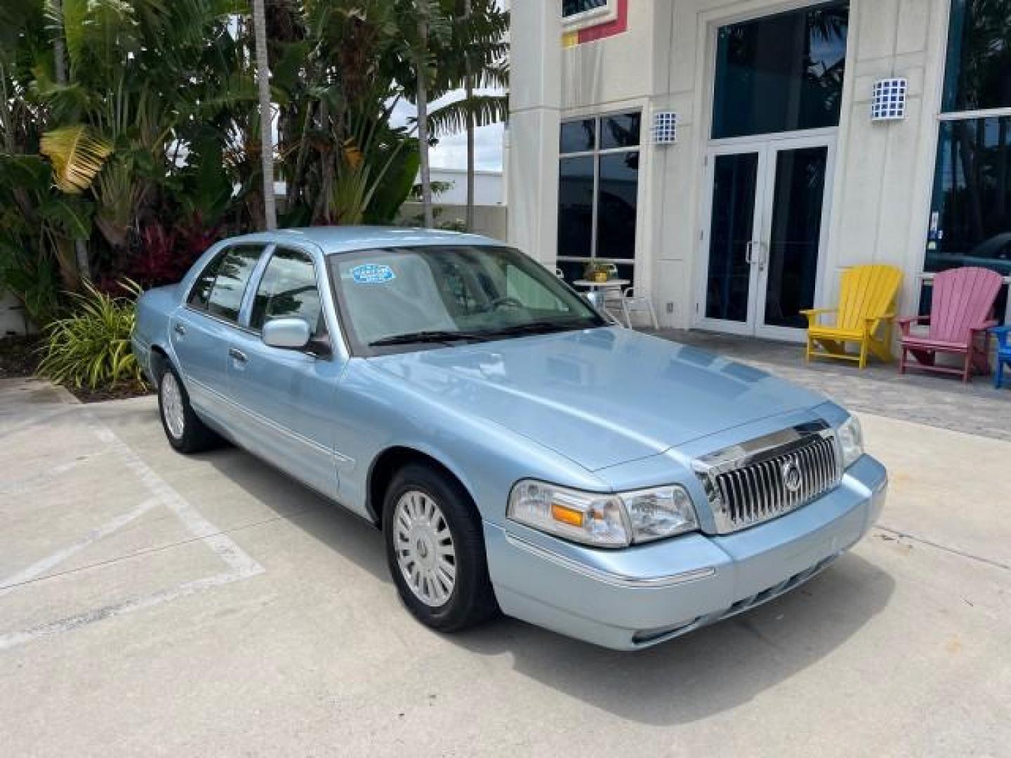 2007 Light Ice Blue Metallic /Medium Light Stone Mercury Grand Marquis LS LOW MILES 63,188 (2MEFM75V77X) with an 4.6L SOHC FFV V8 Engine engine, Automatic transmission, located at 4701 North Dixie Hwy, Pompano Beach, FL, 33064, (954) 422-2889, 26.240938, -80.123474 - OUR WEBPAGE FLORIDACARS1.COM HAS OVER 100 PHOTOS AND FREE CARFAX LINK 2007 MERCURY GRAND MARQUIS LS ROAD READY 4.6L V8 VIN: 2MEFM75V77X617644 FLORIDA OWNER SEDAN 4 DR LOW MILES 63,188 4.6L V8 F SOHC NO RECALLS FLEX FUEL 15 SERVICE RECORDS REAR WHEEL DRIVE POWER LEATHER SEATS Adaptive Headlights Adju - Photo#1