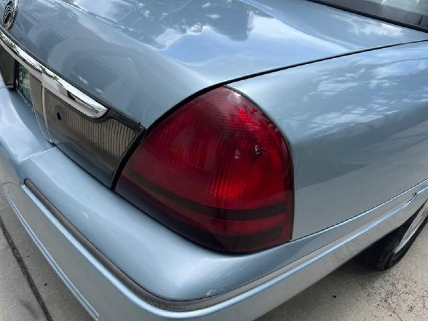 2007 Light Ice Blue Metallic /Medium Light Stone Mercury Grand Marquis LS LOW MILES 63,188 (2MEFM75V77X) with an 4.6L SOHC FFV V8 Engine engine, Automatic transmission, located at 4701 North Dixie Hwy, Pompano Beach, FL, 33064, (954) 422-2889, 26.240938, -80.123474 - OUR WEBPAGE FLORIDACARS1.COM HAS OVER 100 PHOTOS AND FREE CARFAX LINK 2007 MERCURY GRAND MARQUIS LS ROAD READY 4.6L V8 VIN: 2MEFM75V77X617644 FLORIDA OWNER SEDAN 4 DR LOW MILES 63,188 4.6L V8 F SOHC NO RECALLS FLEX FUEL 15 SERVICE RECORDS REAR WHEEL DRIVE POWER LEATHER SEATS Adaptive Headlights Adju - Photo#91