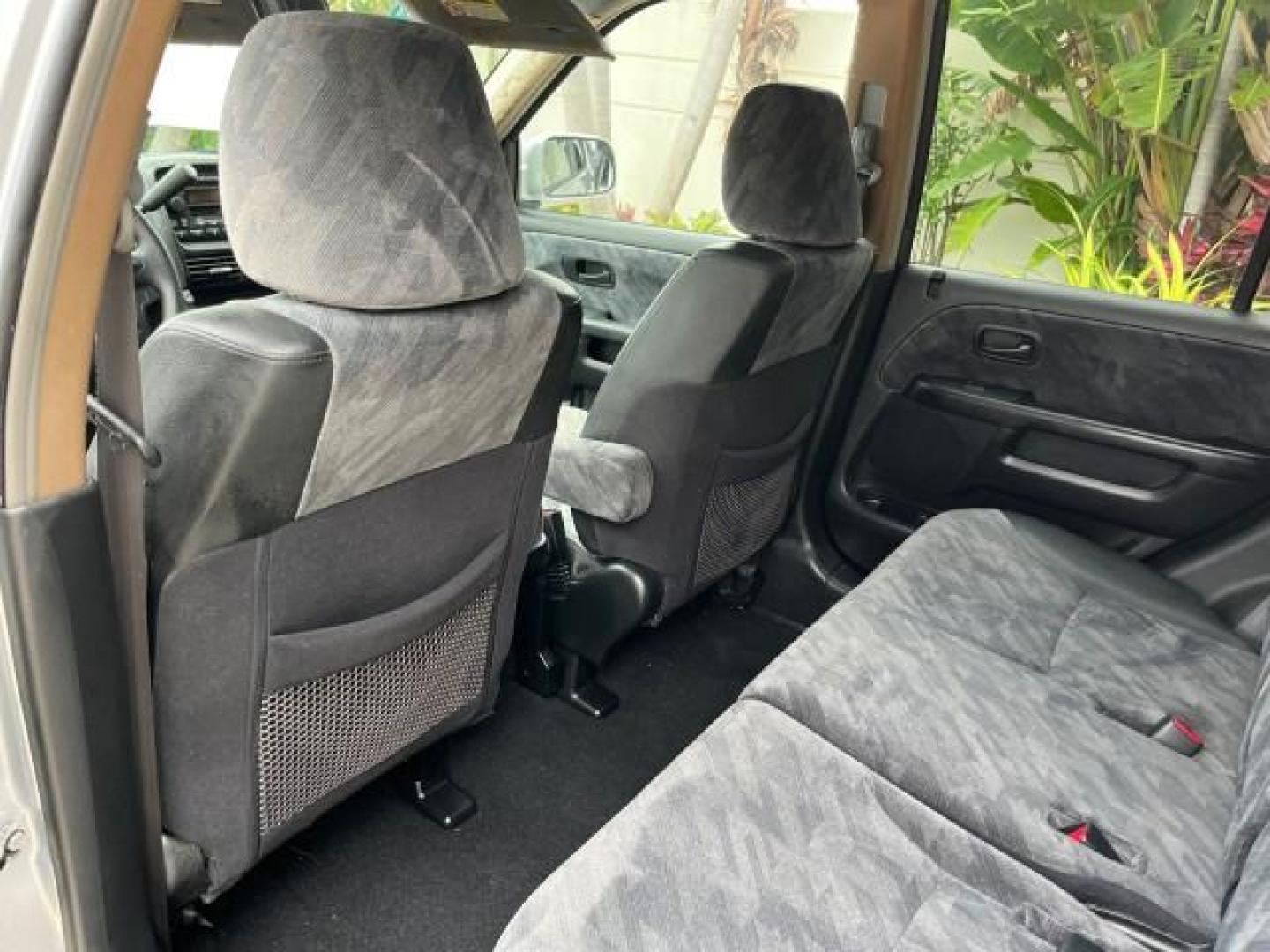 2003 Satin Silver Metallic /Black Honda CR-V EX LOW MILES 78,365 (SHSRD78823U) with an 2.4L DOHC i-VTEC 16-Valve I4 Engine engine, Automatic transmission, located at 4701 North Dixie Hwy, Pompano Beach, FL, 33064, (954) 422-2889, 26.240938, -80.123474 - OUR WEBPAGE FLORIDACARS1.COM HAS OVER 100 PHOTOS AND FREE CARFAX LINK 2003 HONDA CR-V EX ROAD READY 2.4L I4 VIN: SHSRD78823U134764 FLORIDA OWNER 4 DOOR WAGON/SPORT UTILITY LOW MILES 78,365 2.4L I4 F DOHC ALL WHEEL DRIVE GASOLINE 7 SERVICE RECORDS ALL WHEEL DRIVE POWER SUNROOF AWD Alloy Wheels Approa - Photo#38