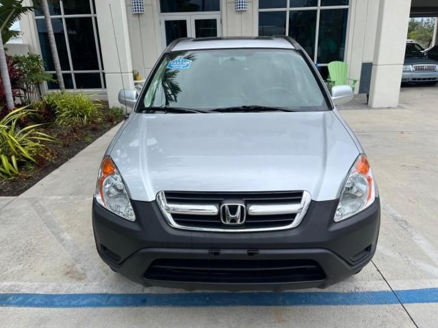 2003 Satin Silver Metallic /Black Honda CR-V EX LOW MILES 78,365 (SHSRD78823U) with an 2.4L DOHC i-VTEC 16-Valve I4 Engine engine, Automatic transmission, located at 4701 North Dixie Hwy, Pompano Beach, FL, 33064, (954) 422-2889, 26.240938, -80.123474 - OUR WEBPAGE FLORIDACARS1.COM HAS OVER 100 PHOTOS AND FREE CARFAX LINK 2003 HONDA CR-V EX ROAD READY 2.4L I4 VIN: SHSRD78823U134764 FLORIDA OWNER 4 DOOR WAGON/SPORT UTILITY LOW MILES 78,365 2.4L I4 F DOHC ALL WHEEL DRIVE GASOLINE 7 SERVICE RECORDS ALL WHEEL DRIVE POWER SUNROOF AWD Alloy Wheels Approa - Photo#70