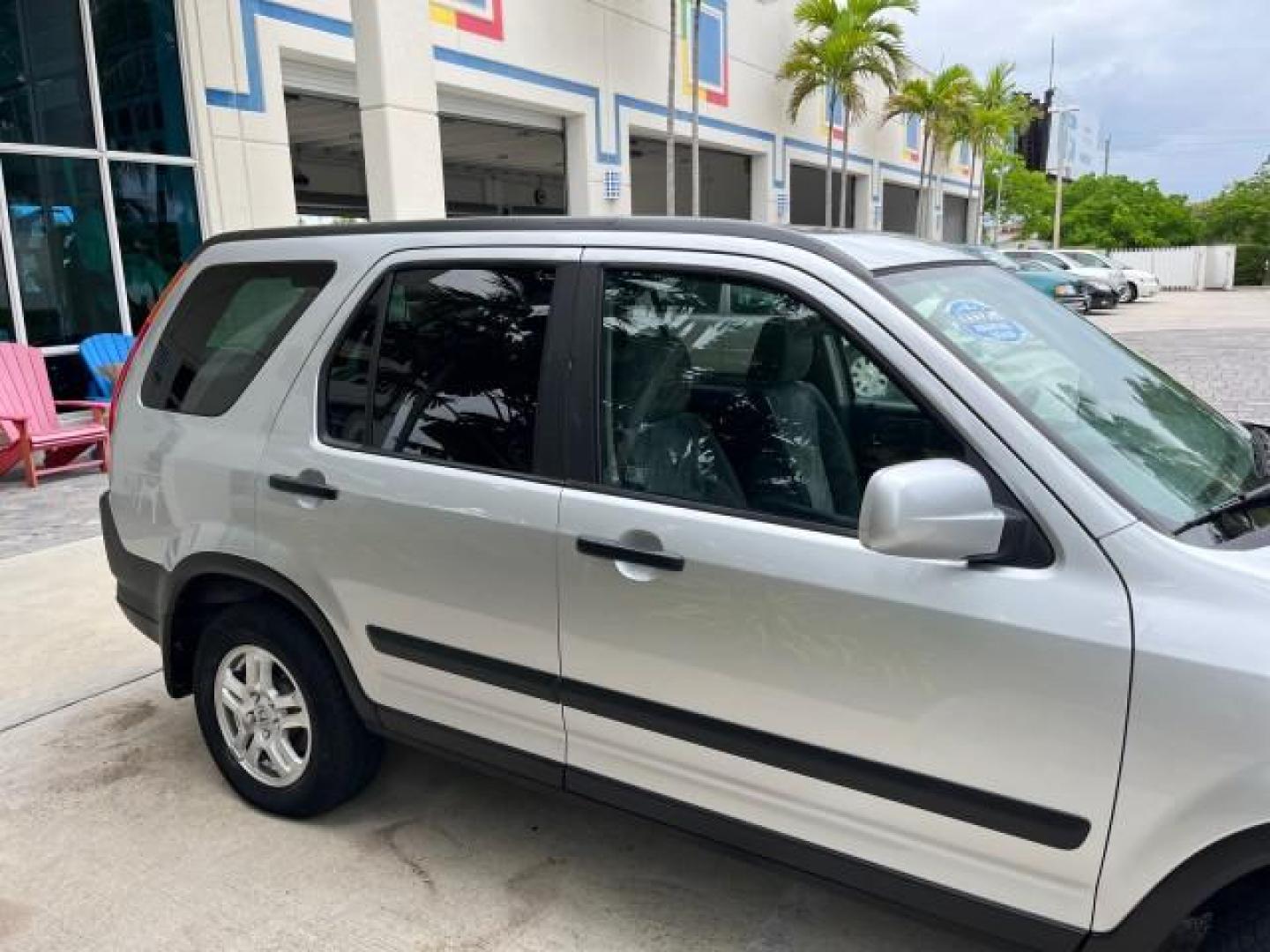 2003 Satin Silver Metallic /Black Honda CR-V EX LOW MILES 78,365 (SHSRD78823U) with an 2.4L DOHC i-VTEC 16-Valve I4 Engine engine, Automatic transmission, located at 4701 North Dixie Hwy, Pompano Beach, FL, 33064, (954) 422-2889, 26.240938, -80.123474 - OUR WEBPAGE FLORIDACARS1.COM HAS OVER 100 PHOTOS AND FREE CARFAX LINK 2003 HONDA CR-V EX ROAD READY 2.4L I4 VIN: SHSRD78823U134764 FLORIDA OWNER 4 DOOR WAGON/SPORT UTILITY LOW MILES 78,365 2.4L I4 F DOHC ALL WHEEL DRIVE GASOLINE 7 SERVICE RECORDS ALL WHEEL DRIVE POWER SUNROOF AWD Alloy Wheels Approa - Photo#82