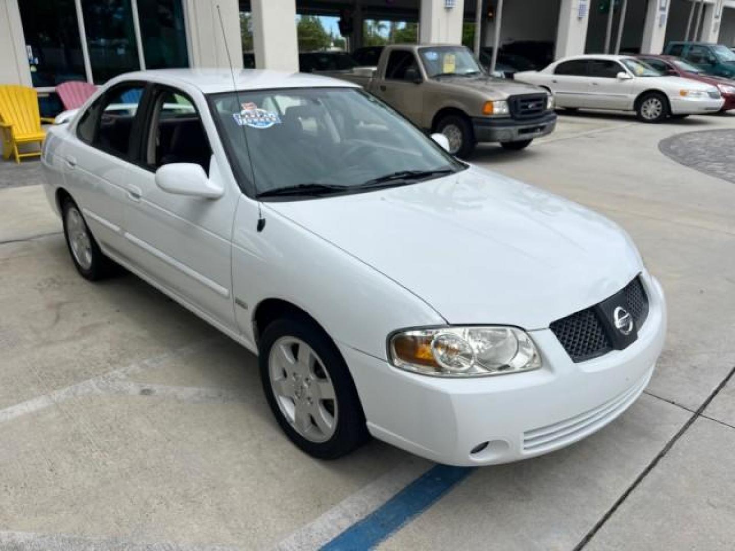 2006 Cloud White /Sage Nissan Sentra 1 FL 1.8 S LOW MILES 33,525 (3N1CB51D36L) with an 1.8L SMPI DOHC 16-Valve 4-Cyl Engine engine, Automatic transmission, located at 4701 North Dixie Hwy, Pompano Beach, FL, 33064, (954) 422-2889, 26.240938, -80.123474 - OUR WEBPAGE FLORIDACARS1.COM HAS OVER 100 PHOTOS AND FREE CARFAX LINK 2006 NISSAN SENTRA 1.8 ROAD READY 1.8L I4 VIN: 3N1CB51D36L640529 NO ACCIDENTS 34 MPG SEDAN 4 DR NO RECALLS 1.8L I4 F DOHC 16V 1 OWNER FLORIDA GASOLINE 14 SERVICE RECORDS FRONT WHEEL DRIVE LOW MILES 33,525 FWD Front Bucket Seats TH - Photo#66