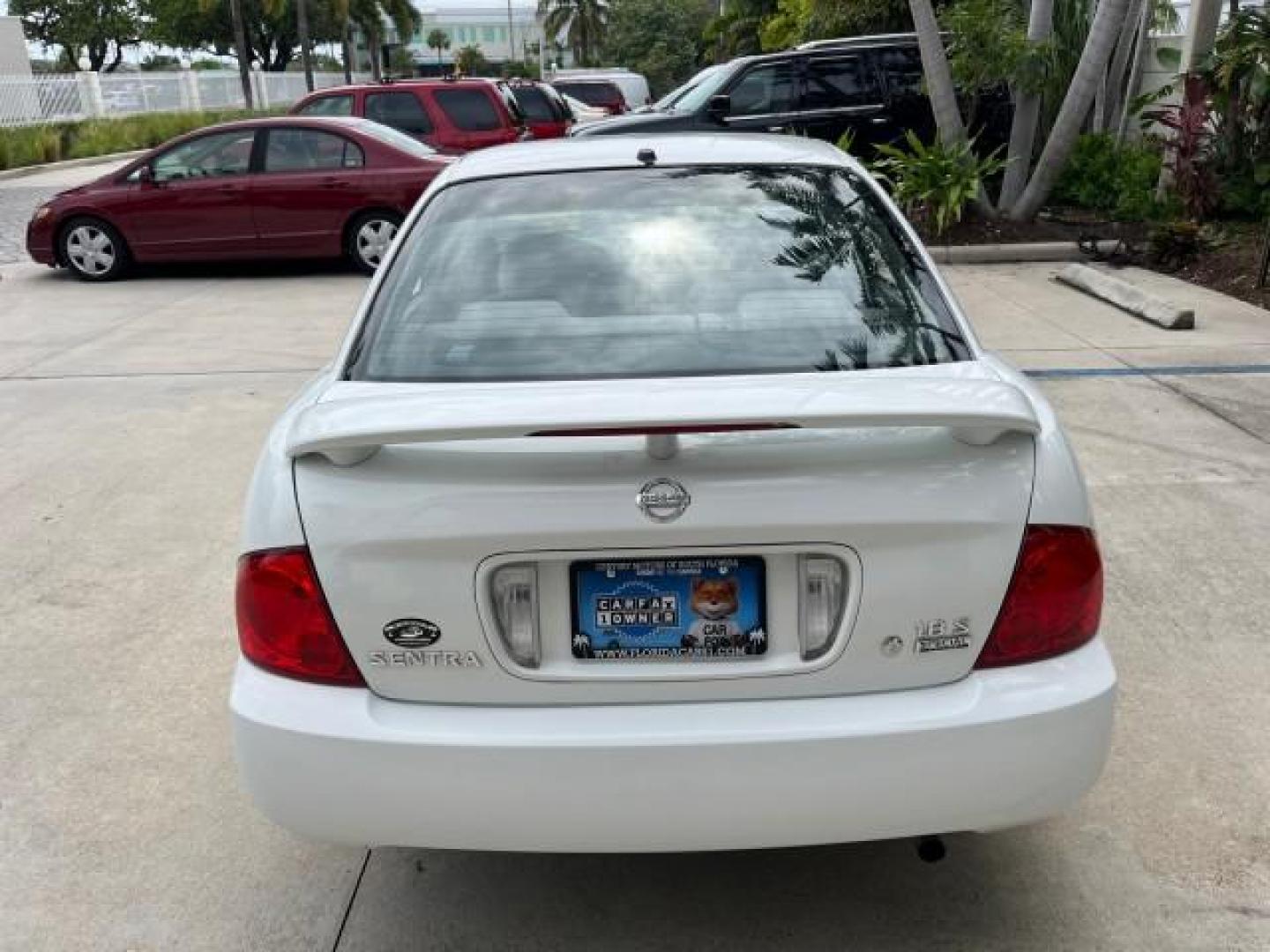 2006 Cloud White /Sage Nissan Sentra 1 FL 1.8 S LOW MILES 33,525 (3N1CB51D36L) with an 1.8L SMPI DOHC 16-Valve 4-Cyl Engine engine, Automatic transmission, located at 4701 North Dixie Hwy, Pompano Beach, FL, 33064, (954) 422-2889, 26.240938, -80.123474 - OUR WEBPAGE FLORIDACARS1.COM HAS OVER 100 PHOTOS AND FREE CARFAX LINK 2006 NISSAN SENTRA 1.8 ROAD READY 1.8L I4 VIN: 3N1CB51D36L640529 NO ACCIDENTS 34 MPG SEDAN 4 DR NO RECALLS 1.8L I4 F DOHC 16V 1 OWNER FLORIDA GASOLINE 14 SERVICE RECORDS FRONT WHEEL DRIVE LOW MILES 33,525 FWD Front Bucket Seats TH - Photo#93