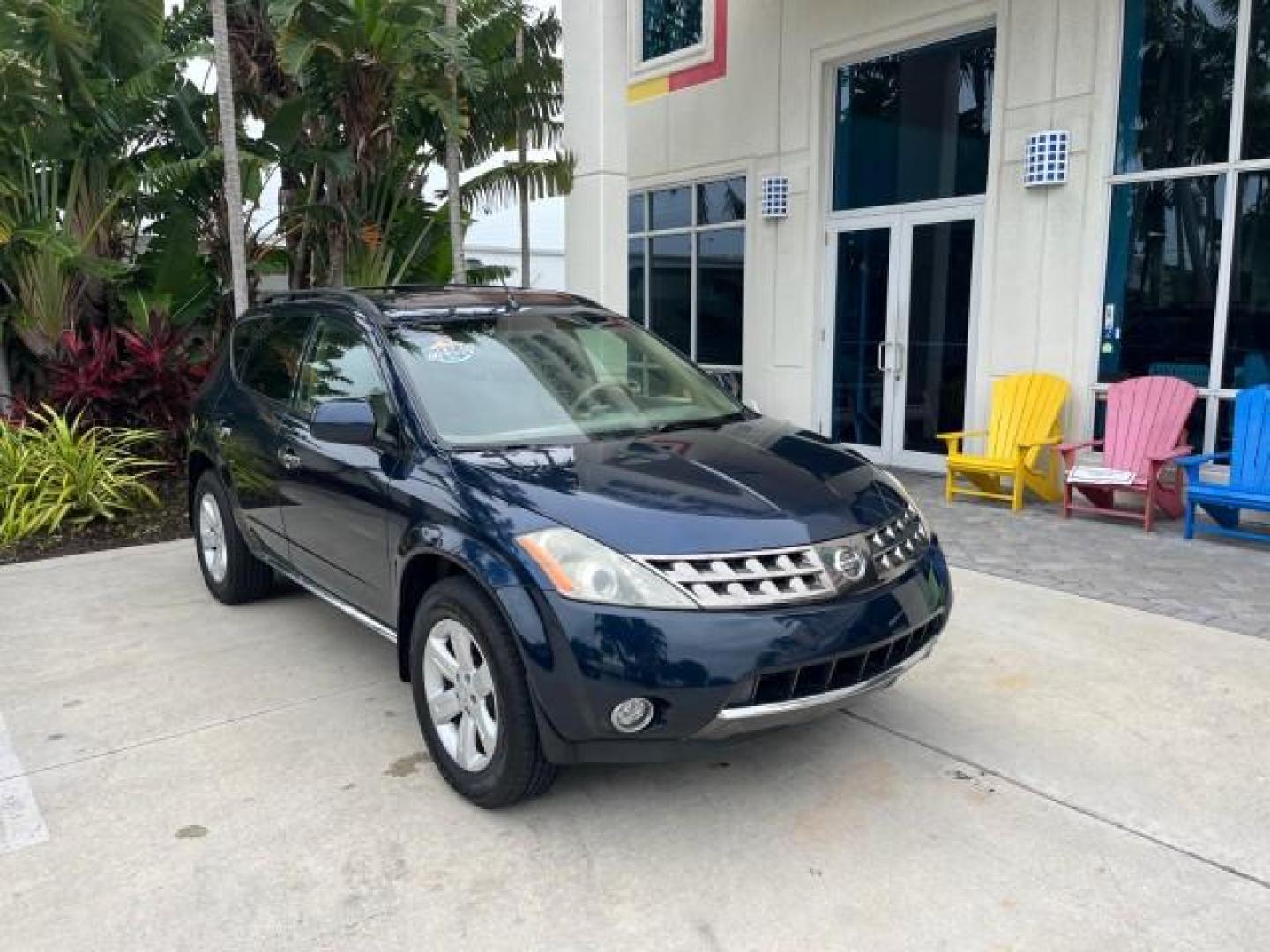 2006 Midnight Blue Pearl /Charcoal Nissan Murano 1 FL AWD SL LOW MILES 74,219 (JN8AZ08W16W) with an 3.5L DOHC MFI V6 Engine engine, Automatic transmission, located at 4701 North Dixie Hwy, Pompano Beach, FL, 33064, (954) 422-2889, 26.240938, -80.123474 - OUR WEBPAGE FLORIDACARS1.COM HAS OVER 100 PHOTOS AND FREE CARFAX LINK 2006 NISSAN MURANO S ROAD READY 3.5L V6 AWD VIN: JN8AZ08W16W531978 NO RECALLAS DUAL AC 4 DOOR WAGON/SPORT UTILITY 1 OWNER FLORIDA SUNROOF 3.5L V6 F DOHC 24V 38 SERVICE RECORDS GASOLINE ALL WHEEL DRIVE POWER LEATHER SEATS ALL WHEEL - Photo#1