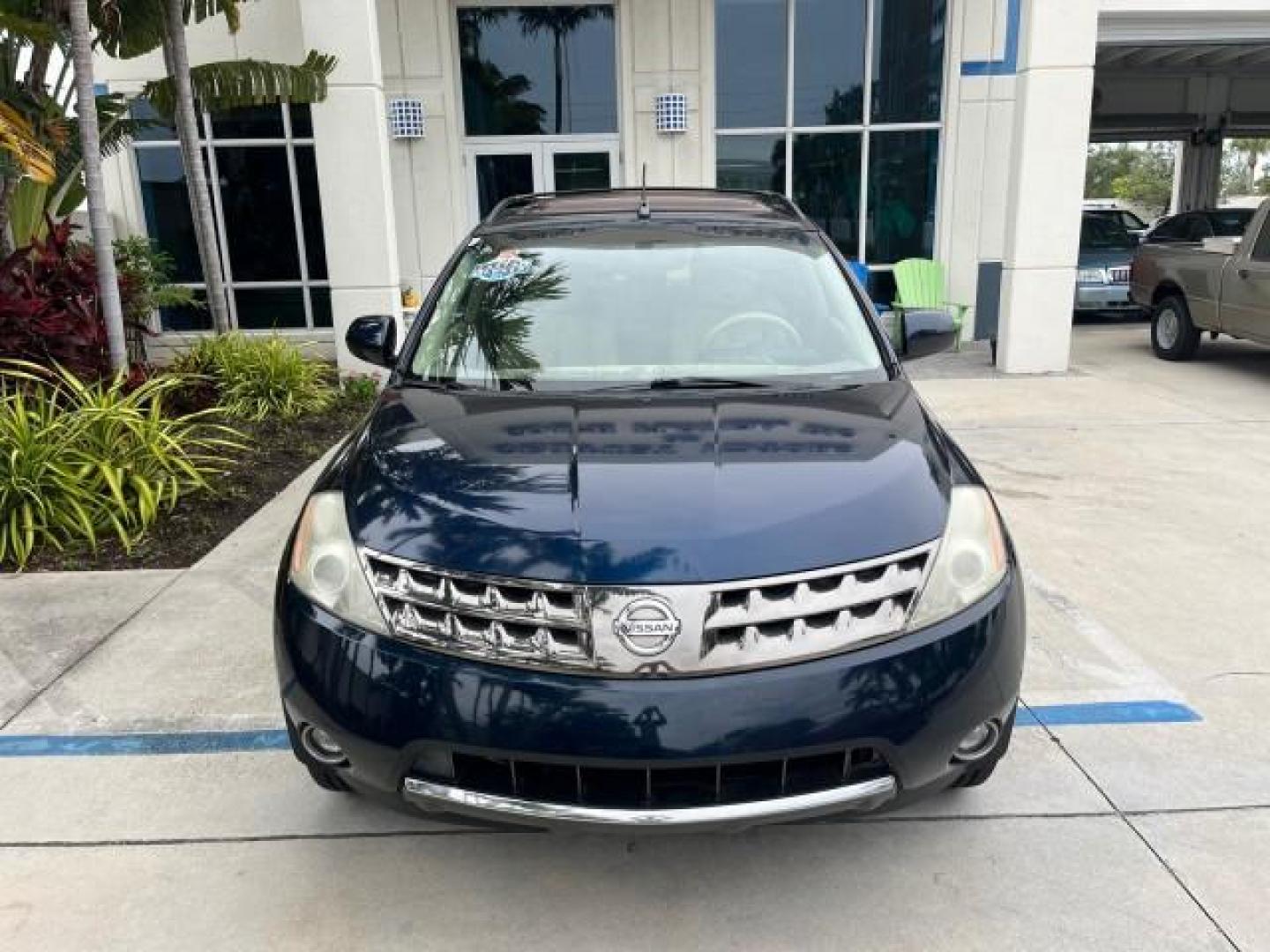 2006 Midnight Blue Pearl /Charcoal Nissan Murano 1 FL AWD SL LOW MILES 74,219 (JN8AZ08W16W) with an 3.5L DOHC MFI V6 Engine engine, Automatic transmission, located at 4701 North Dixie Hwy, Pompano Beach, FL, 33064, (954) 422-2889, 26.240938, -80.123474 - OUR WEBPAGE FLORIDACARS1.COM HAS OVER 100 PHOTOS AND FREE CARFAX LINK 2006 NISSAN MURANO S ROAD READY 3.5L V6 AWD VIN: JN8AZ08W16W531978 NO RECALLAS DUAL AC 4 DOOR WAGON/SPORT UTILITY 1 OWNER FLORIDA SUNROOF 3.5L V6 F DOHC 24V 38 SERVICE RECORDS GASOLINE ALL WHEEL DRIVE POWER LEATHER SEATS ALL WHEEL - Photo#77