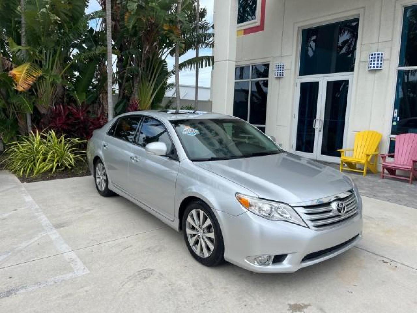 2011 Classic Silver Metallic /Light Gray Toyota Avalon 1 FL NAV LOW MILES 21,309 (4T1BK3DB7BU) with an 3.5L DOHC EFI 24-Valve V6 Engine engine, Automatic transmission, located at 4701 North Dixie Hwy, Pompano Beach, FL, 33064, (954) 422-2889, 26.240938, -80.123474 - OUR WEBPAGE FLORIDACARS1.COM HAS OVER 100 PHOTOS AND FREE CARFAX LINK 2011 TOYOTA AVALON LIMITED NEW $ 38,594 ROAD READY 3.5L V6 VIN: 4T1BK3DB7BU377271 NO ACCIDENTS NO RECALLS SEDAN 4 DR 13 SERVICE RECORDS POWER LEATHER SEATS 29 MPG 3.5L V6 F DOHC 24V 1 OWNER FLORIDA POWER SUNROOF/MIRRORS GASOLINE P - Photo#1