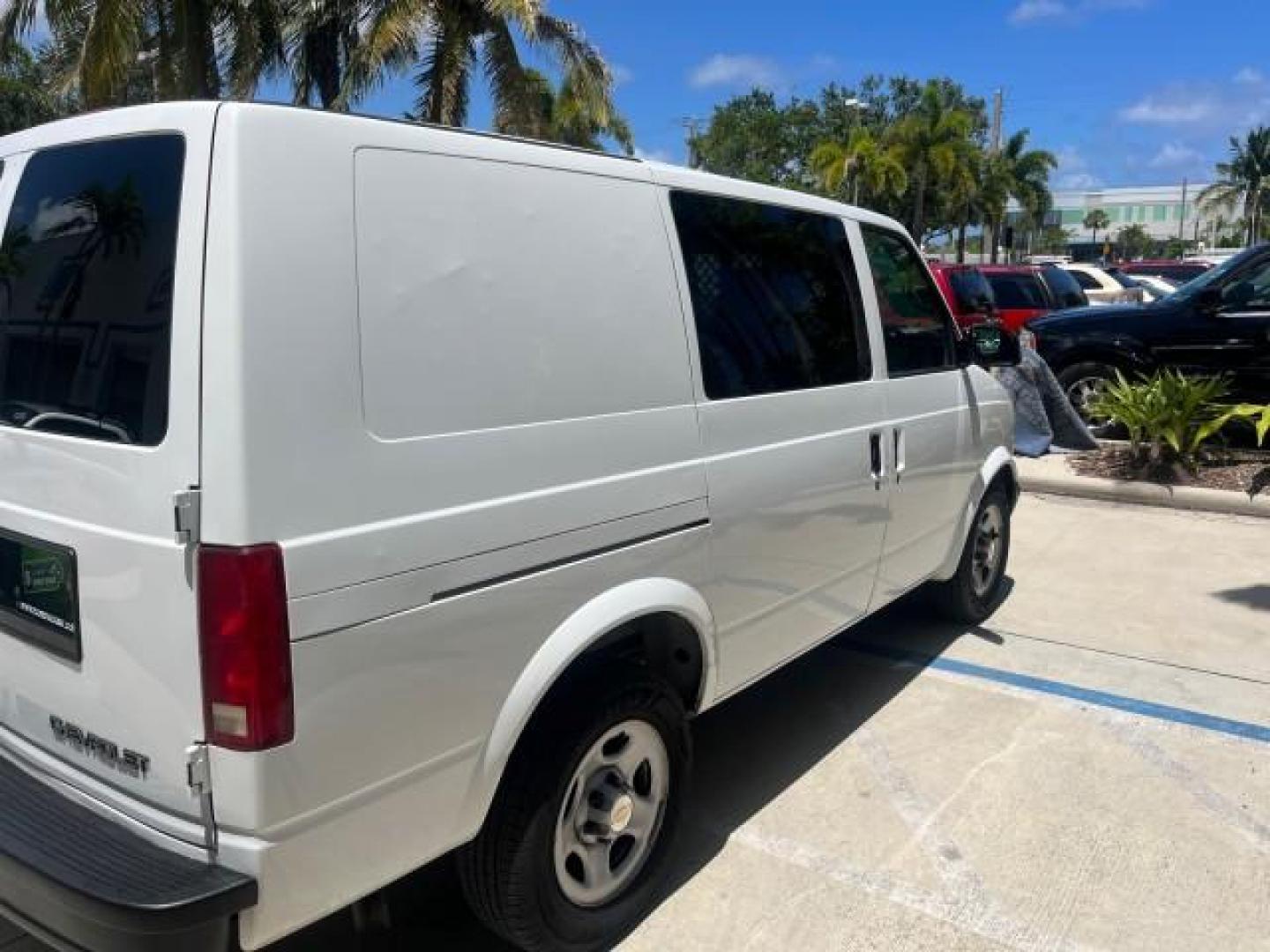 2004 Summit White /Neutral Chevrolet Astro Cargo Van LOW MILES 43,496 (1GCDM19X54B) with an 4.3L Vortec 4300 V6 MFI Engine engine, Automatic transmission, located at 4701 North Dixie Hwy, Pompano Beach, FL, 33064, (954) 422-2889, 26.240938, -80.123474 - OUR WEBPAGE FLORIDACARS1.COM HAS OVER 100 PHOTOS AND FREE CARFAX LINK 2004 CHEVROLET ASTRO ROAD READY 4.3L V6 VIN: 1GCDM19X54B119359 NO ACCIDENTS VAN NO RECALLS 4.3L V6 F LOW MILES 43,496 GASOLINE 6 SERVICE RECORDS REAR WHEEL DRIVE WORK READY Front Bucket Seats RWD THIS IS ONE OF THE NICEST CHEVY S - Photo#73