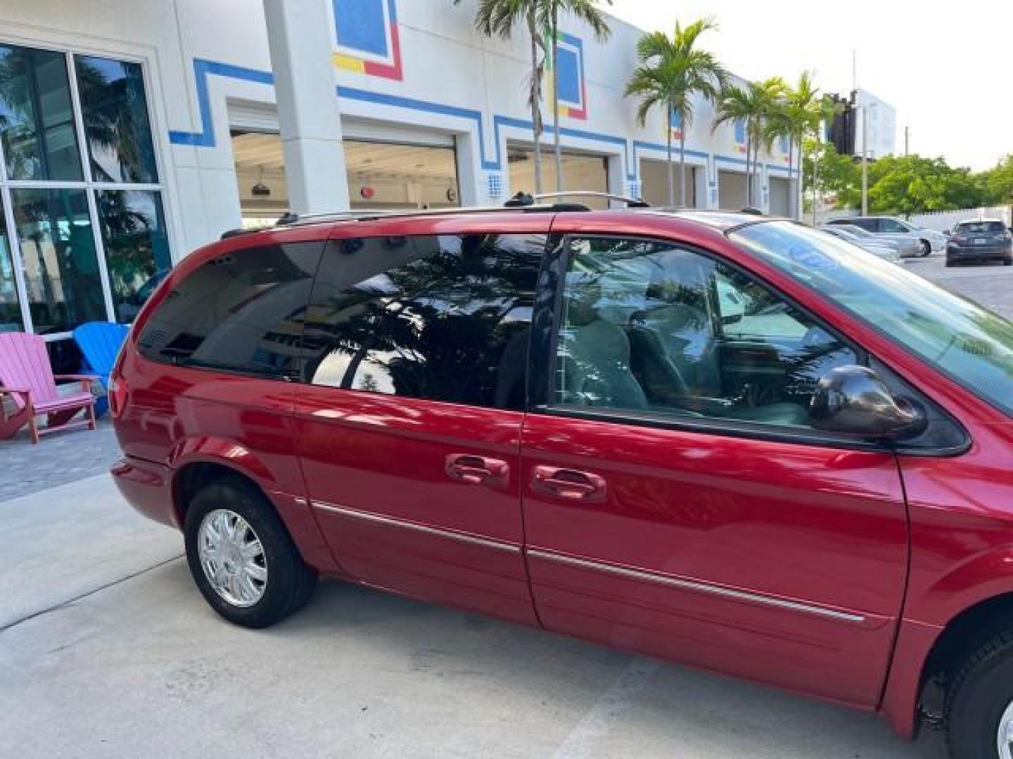 2006 Inferno Red Crystal Pearl /Med Slate Gray Chrysler Town and Country LWB Limited LOW MILES 55,034 (2A4GP64L16R) with an 3.8L OHV V6 Engine engine, Automatic transmission, located at 4701 North Dixie Hwy, Pompano Beach, FL, 33064, (954) 422-2889, 26.240938, -80.123474 - OUR WEBPAGE FLORIDACARS1.COM HAS OVER 100 PHOTOS AND FREE CARFAX LINK 2006 CHRYSLER TOWN AND COUNTRY LIMITED ROAD READY LIMITED 3.8L V6 VIN: 2A4GP64L16R771948 NO RECALLS LOW MILES 55,034 VAN 3 ROW POWER LEATHER SEATS 3.8L V6 F 24V DUAL AC POWER SLIDING DOORS GASOLINE PARKING SENSORS SUNROOF NAVIGATI - Photo#93