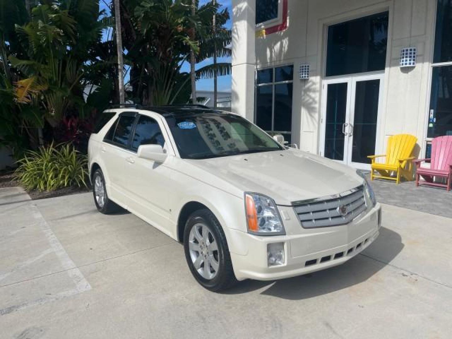 2006 White Diamond /Cashmere Cadillac SRX V 8 LOW MILES 63,331 (1GYEE63A560) with an 4.6L Northstar V8 VVT SFI Engine engine, Automatic transmission, located at 4701 North Dixie Hwy, Pompano Beach, FL, 33064, (954) 422-2889, 26.240938, -80.123474 - OUR WEBPAGE FLORIDACARS1.COM HAS OVER 100 PHOTOS AND FREE CARFAX LINK 2006 CADILLAC SRX NEW $ 48,695 ROAD READY VIN: 1GYEE63A560166824 NO RECALLS FLORIDA OWNER 4 DOOR WAGON/SPORT UTILITY LOW MILES 63,331 4.6L V8 4.6L V8 F POWER LIFTGATE POWER LEATHER SEATS/MIRRORS GASOLINE PARKING SENSORS PANORAMIC - Photo#1