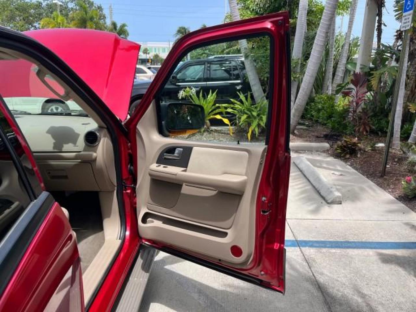 2003 Laser Red /Medium Parchment Ford Expedition 1 OWNER Eddie Bauer 4X4 LOW MILES 37,143 (1FMFU18L13L) with an 5.4L SOHC SEFI V8 Triton Engine engine, Automatic transmission, located at 4701 North Dixie Hwy, Pompano Beach, FL, 33064, (954) 422-2889, 26.240938, -80.123474 - OUR WEBPAGE FLORIDACARS1.COM HAS OVER 100 PHOTOS AND FREE CARFAX LINK 2003 FORD EXPEDITION EDDIE BAUER ROAD READY 5.4L V8 VIN: 1FMFU18L13LC57315 1 OWNER LOW MILES 37,143 4 DOOR WAGON/SPORT UTILITY 4WD ON DEMAND 5.4L V8 F SOHC 16V 3 ROW LEATHER SEATS 4X4 GASOLINE NO ACCIDENTS NO RECALLS REAR WHEEL DR - Photo#11