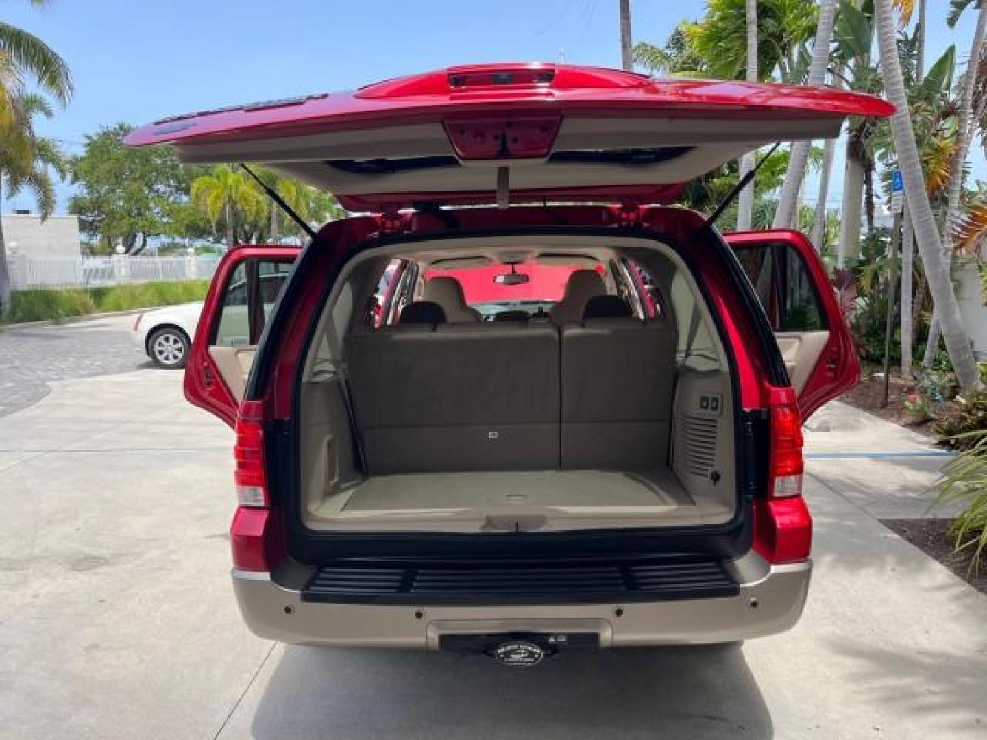 2003 Laser Red /Medium Parchment Ford Expedition 1 OWNER Eddie Bauer 4X4 LOW MILES 37,143 (1FMFU18L13L) with an 5.4L SOHC SEFI V8 Triton Engine engine, Automatic transmission, located at 4701 North Dixie Hwy, Pompano Beach, FL, 33064, (954) 422-2889, 26.240938, -80.123474 - OUR WEBPAGE FLORIDACARS1.COM HAS OVER 100 PHOTOS AND FREE CARFAX LINK 2003 FORD EXPEDITION EDDIE BAUER ROAD READY 5.4L V8 VIN: 1FMFU18L13LC57315 1 OWNER LOW MILES 37,143 4 DOOR WAGON/SPORT UTILITY 4WD ON DEMAND 5.4L V8 F SOHC 16V 3 ROW LEATHER SEATS 4X4 GASOLINE NO ACCIDENTS NO RECALLS REAR WHEEL DR - Photo#15