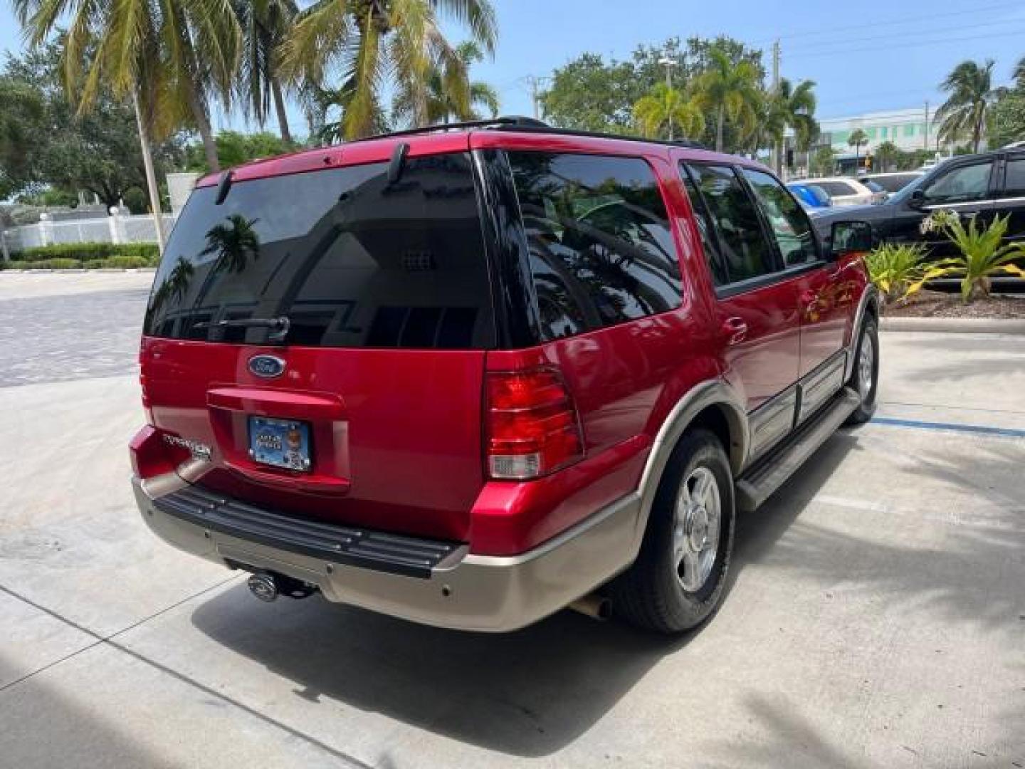 2003 Laser Red /Medium Parchment Ford Expedition 1 OWNER Eddie Bauer 4X4 LOW MILES 37,143 (1FMFU18L13L) with an 5.4L SOHC SEFI V8 Triton Engine engine, Automatic transmission, located at 4701 North Dixie Hwy, Pompano Beach, FL, 33064, (954) 422-2889, 26.240938, -80.123474 - OUR WEBPAGE FLORIDACARS1.COM HAS OVER 100 PHOTOS AND FREE CARFAX LINK 2003 FORD EXPEDITION EDDIE BAUER ROAD READY 5.4L V8 VIN: 1FMFU18L13LC57315 1 OWNER LOW MILES 37,143 4 DOOR WAGON/SPORT UTILITY 4WD ON DEMAND 5.4L V8 F SOHC 16V 3 ROW LEATHER SEATS 4X4 GASOLINE NO ACCIDENTS NO RECALLS REAR WHEEL DR - Photo#7