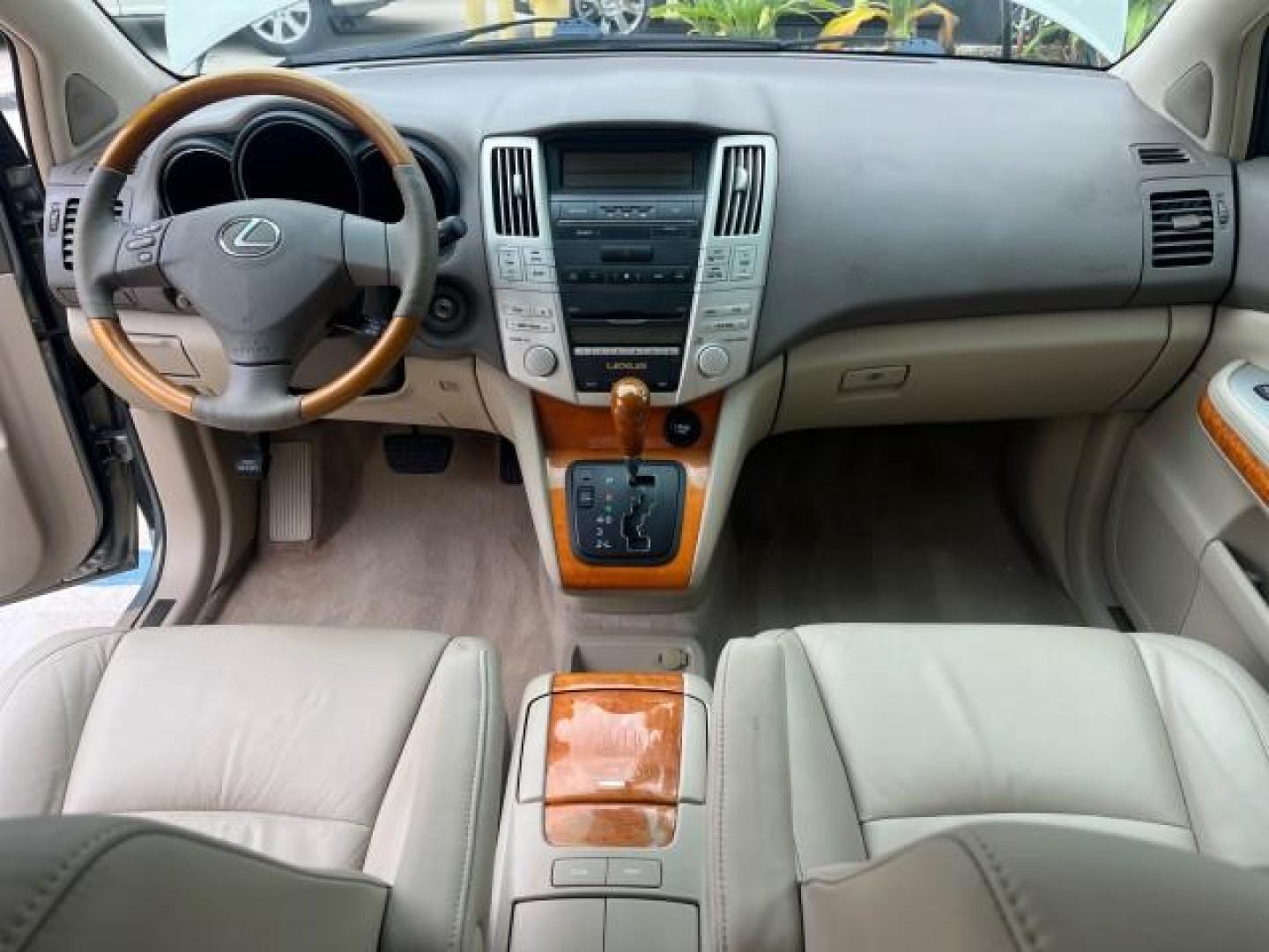 2007 Millennium Silver Metallic /Light Gray Lexus RX 350 1 FL LOW MILES 61,148 (2T2GK31U17C) with an 3.5L DOHC SMPI 24-Valve V6 Engine engine, Automatic transmission, located at 4701 North Dixie Hwy, Pompano Beach, FL, 33064, (954) 422-2889, 26.240938, -80.123474 - OUR WEBPAGE FLORIDACARS1.COM HAS OVER 100 PHOTOS AND FREE CARFAX LINK 2007 LEXUS RX 350 ROAD READY 3.5L V6 VIN: 2T2GK31U17C006249 NO RECALLS 4 DOOR WAGON/SPORT UTILITY POWER LEATHER SEATS 3.5L V6 F DOHC 24V POWER SUNROOF GASOLINE 1 OWNER FLORIDA FRONT WHEEL DRIVE POWER LIFTGATE/MIRRORS LOW MILES 61, - Photo#34