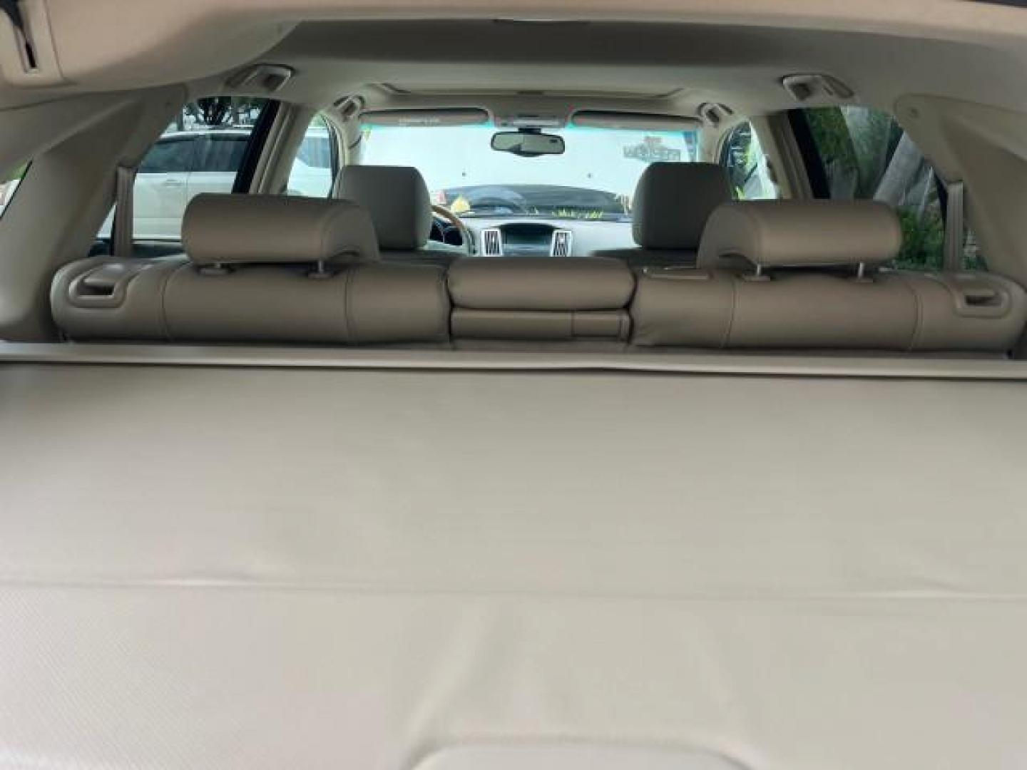 2007 Millennium Silver Metallic /Light Gray Lexus RX 350 1 FL LOW MILES 61,148 (2T2GK31U17C) with an 3.5L DOHC SMPI 24-Valve V6 Engine engine, Automatic transmission, located at 4701 North Dixie Hwy, Pompano Beach, FL, 33064, (954) 422-2889, 26.240938, -80.123474 - OUR WEBPAGE FLORIDACARS1.COM HAS OVER 100 PHOTOS AND FREE CARFAX LINK 2007 LEXUS RX 350 ROAD READY 3.5L V6 VIN: 2T2GK31U17C006249 NO RECALLS 4 DOOR WAGON/SPORT UTILITY POWER LEATHER SEATS 3.5L V6 F DOHC 24V POWER SUNROOF GASOLINE 1 OWNER FLORIDA FRONT WHEEL DRIVE POWER LIFTGATE/MIRRORS LOW MILES 61, - Photo#69