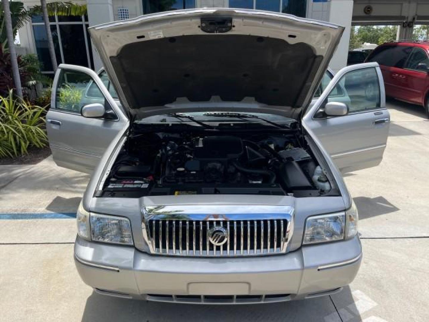 2009 Smokestone Metallic /Medium light stone Mercury Grand Marquis ULTIMATE LS LOW MILES 67,706 (2MEHM75V59X) with an 4.6L OHC SEFI FFV V8 Engine engine, Automatic transmission, located at 4701 North Dixie Hwy, Pompano Beach, FL, 33064, (954) 422-2889, 26.240938, -80.123474 - OUR WEBPAGE FLORIDACARS1.COM HAS OVER 100 PHOTOS AND FREE CARFAX LINK 2009 MERCURY GRAND MARQUIS LS ROAD READY 4.6L V8 VIN: 2MEHM75V59X610557 NO ACCIDENTS SEDAN 4 DR NO RECALLS 4.6L V8 F SOHC 16V LOW MILES 67,706 FLEX FUEL 12 SERVICE RECORDS REAR WHEEL DRIVE POWER LEATHER SEATS Adaptive Headlights A - Photo#16