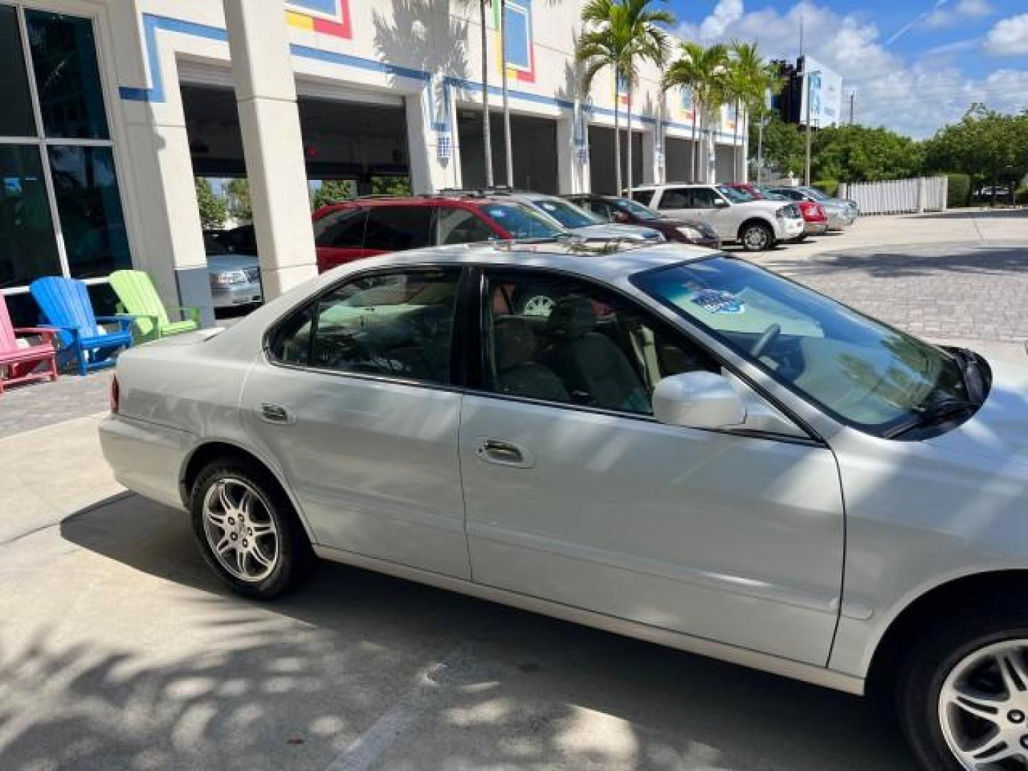 2000 White Diamond Pearl /Ebony Acura TL 1 FL SEDAN LOW MILES 27,481 (19UUA5667YA) with an 3.2L SOHC PGM-FI 24-Valve V6 Engine engine, Automatic transmission, located at 4701 North Dixie Hwy, Pompano Beach, FL, 33064, (954) 422-2889, 26.240938, -80.123474 - OUR WEBPAGE FLORIDACARS1.COM HAS OVER 100 PHOTOS AND FREE CARFAX LINK 10 SERVICE RECORDS 2000 ACURA TL 3.2 ROAD READY 3.2L V6 VIN: 19UUA5667YA031650 NO ACCIDENTS NO RECALLS SEDAN 4 DR 1 OWNER FLORIDA 3.2L V6 F SOHC 24V LOW MILES 27,481 29 MPG GASOLINE POWER LEATHER SEATS FRONT WHEEL DRIVE POWER SUNR - Photo#92