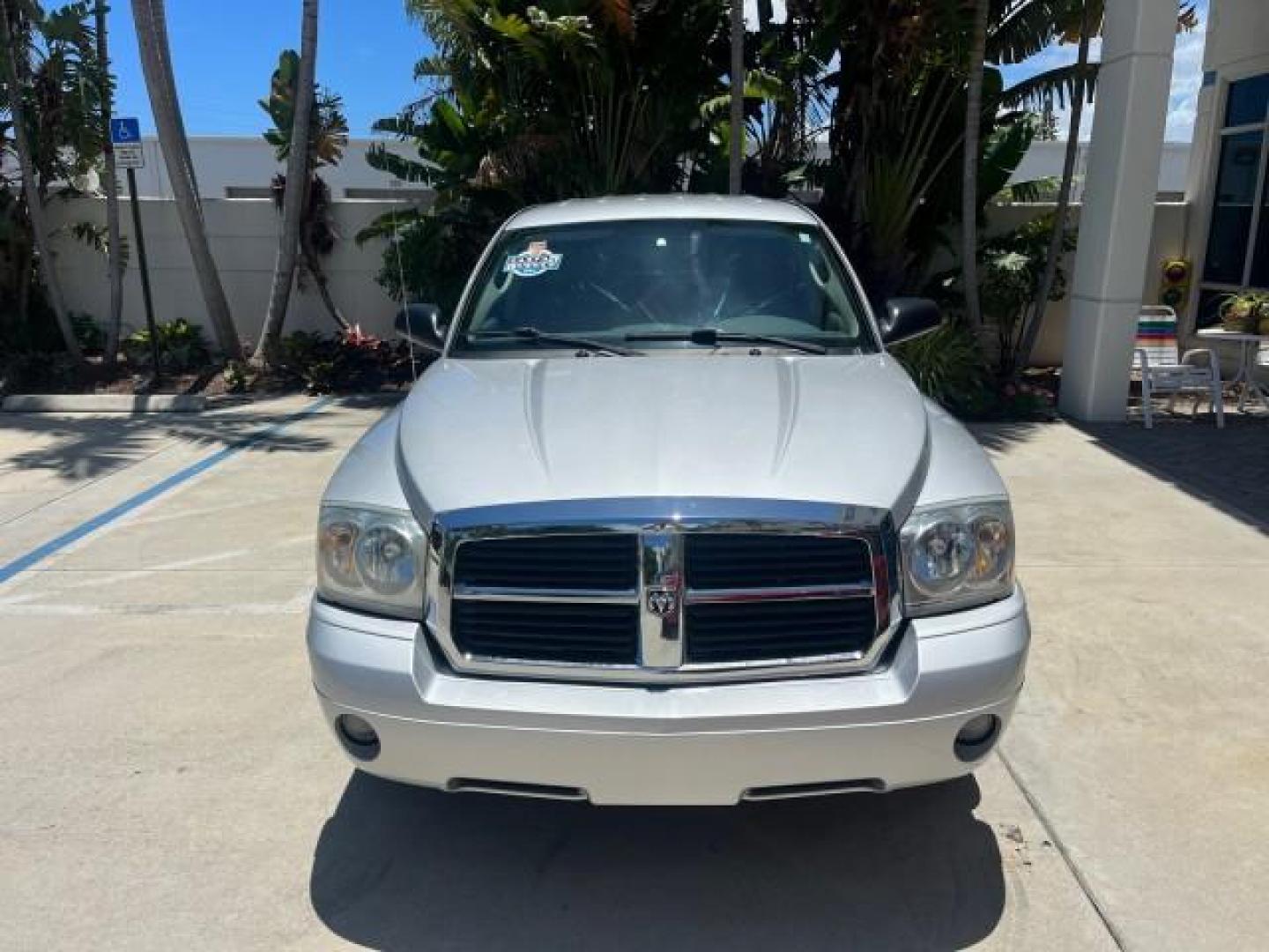 2006 Bright Silver Metallic /Med Slate Gray Dodge Dakota SLT 4 DR CREW LOW MILES 66,598 (1D7HE48NX6S) with an 4.7L V8 Magnum Engine engine, Automatic transmission, located at 4701 North Dixie Hwy, Pompano Beach, FL, 33064, (954) 422-2889, 26.240938, -80.123474 - OUR WEBPAGE FLORIDACARS1.COM HAS OVER 100 PHOTOS AND FREE CARFAX LINK 2006 DODGE DAKOTA SLT ROAD READY 4.7L V8 VIN: 1D7HE48NX6S517370 NO ACCIDENTS CREW PICKUP NO RECALLS 4.7L V8 F OHV 1 OWNER 5,4 FT BED GASOLINE LOW MILES 66,598 REAR WHEEL DRIVE 24 SERVICE RECORDS 5.4' Bed Length Anti-Theft System C - Photo#2