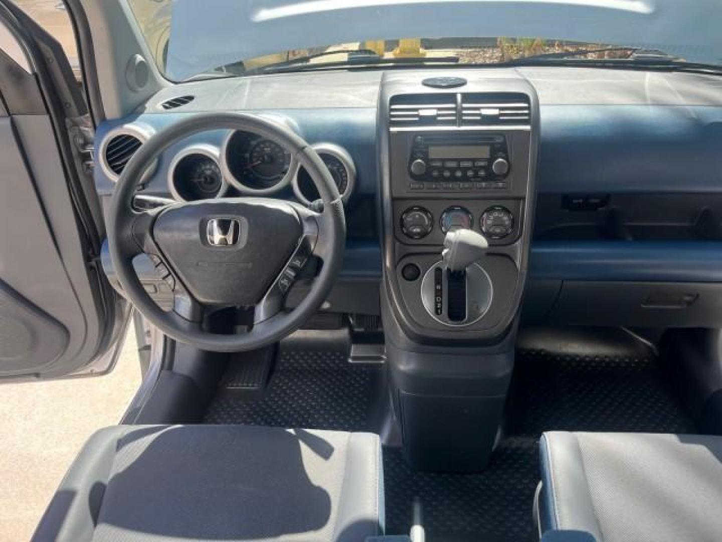 2006 Alabaster Silver Metallic /Gray/Blue Honda Element EX-P LOW MILES 36,980 (5J6YH18736L) with an 2.4L DOHC MPFI 16-Valve i-VTEC I4 Engine engine, Automatic transmission, located at 4701 North Dixie Hwy, Pompano Beach, FL, 33064, (954) 422-2889, 26.240938, -80.123474 - OUR WEBPAGE FLORIDACARS1.COM HAS OVER 100 PHOTOS AND FREE CARFAX LINK 2006 HONDA ELEMENT EX-P ROAD READY 2.4L I4 VIN: 5J6YH18736L011000 NO RECALLS 27 MPG 4 DOOR WAGON/SPORT UTILITY 1 OWNER 2.4L I4 F DOHC 16V LOW MILES 36,980 GASOLINE 17 SERVICE RECORDS FRONT WHEEL DRIVE Anti-Theft System Cruise Cont - Photo#30