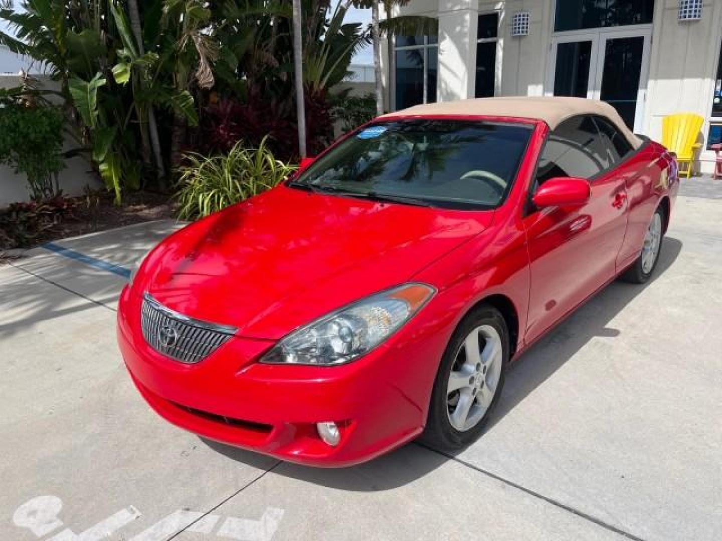 2005 Absolutely Red /Ivory Toyota Camry Solara SLE LOW MILES 30,937 (4T1FA38P95U) with an 3.3L DOHC SEFI VVT-i 24-Valve V6 Engine engine, Automatic transmission, located at 4701 North Dixie Hwy, Pompano Beach, FL, 33064, (954) 422-2889, 26.240938, -80.123474 - OUR WEBPAGE FLORIDACARS1.COM HAS OVER 100 PHOTOS AND FREE CARFAX LINK 2005 TOYOTA CAMRY SOLARA SE V6 ROAD READY 3.3L V6 VIN: 4T1FA38P95U061434 NO RECALLS 29 MPG CONVERTIBLE POWER CONVERTIBLE TOP 3.3L V6 F DOHC 24V POWER LEATHER SEATS GASOLINE FLORIDA OWNER FRONT WHEEL DRIVE LOW MILES 30,937 Alloy Wh - Photo#60