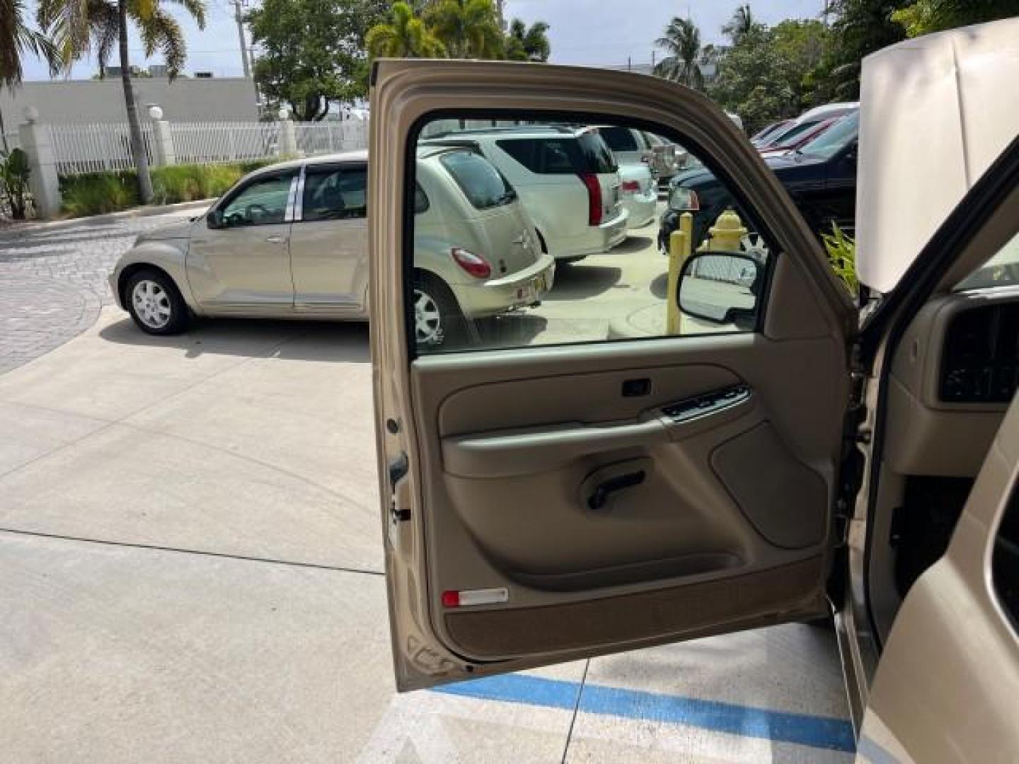 2004 Sand Beige Metallic /Pewter GMC Sierra 1500 SLT 1 OWNER LOW MILES (2GTEC19T141) with an 5.3L Vortec 5300 V8 SFI Engine engine, Automatic transmission, located at 4701 North Dixie Hwy, Pompano Beach, FL, 33064, (954) 422-2889, 26.240938, -80.123474 - OUR WEBPAGE FLORIDACARS1.COM HAS OVER 100 PHOTOS AND FREE CARFAX LINK 2004 GMC SIERRA 1500 SLE ROAD READY 5.3L V8 VIN: 2GTEC19T141143145 NO ACCIDENTS 4 DOOR EXTENDED CAB PICKUP NO RECALLS 5.3L V8 F POWER LEATHER SEATS GASOLINE 1 OWNER 6,7 FT BED REAR WHEEL DRIVE 17 SERVICE RECORDS LOW MILES 72,982 A - Photo#9