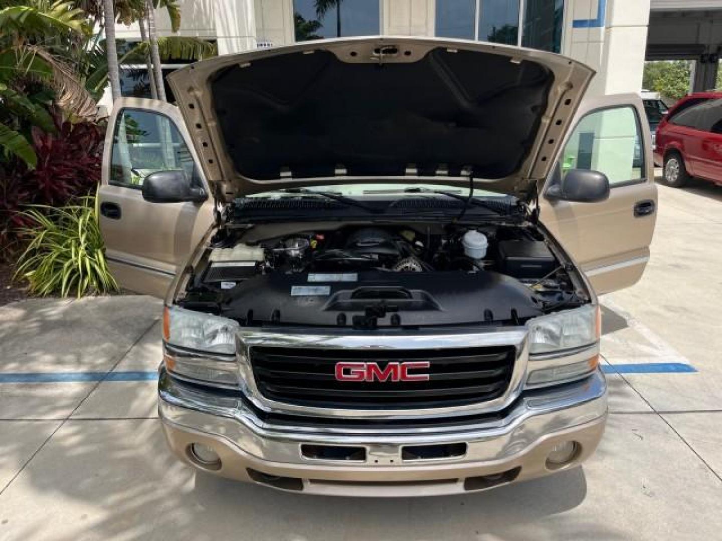 2004 Sand Beige Metallic /Pewter GMC Sierra 1500 SLT 1 OWNER LOW MILES (2GTEC19T141) with an 5.3L Vortec 5300 V8 SFI Engine engine, Automatic transmission, located at 4701 North Dixie Hwy, Pompano Beach, FL, 33064, (954) 422-2889, 26.240938, -80.123474 - OUR WEBPAGE FLORIDACARS1.COM HAS OVER 100 PHOTOS AND FREE CARFAX LINK 2004 GMC SIERRA 1500 SLE ROAD READY 5.3L V8 VIN: 2GTEC19T141143145 NO ACCIDENTS 4 DOOR EXTENDED CAB PICKUP NO RECALLS 5.3L V8 F POWER LEATHER SEATS GASOLINE 1 OWNER 6,7 FT BED REAR WHEEL DRIVE 17 SERVICE RECORDS LOW MILES 72,982 A - Photo#16