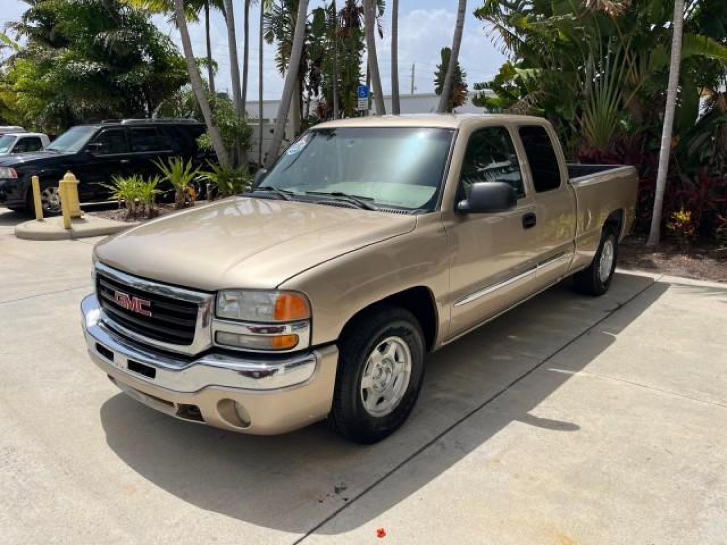 2004 Sand Beige Metallic /Pewter GMC Sierra 1500 SLT 1 OWNER LOW MILES (2GTEC19T141) with an 5.3L Vortec 5300 V8 SFI Engine engine, Automatic transmission, located at 4701 North Dixie Hwy, Pompano Beach, FL, 33064, (954) 422-2889, 26.240938, -80.123474 - OUR WEBPAGE FLORIDACARS1.COM HAS OVER 100 PHOTOS AND FREE CARFAX LINK 2004 GMC SIERRA 1500 SLE ROAD READY 5.3L V8 VIN: 2GTEC19T141143145 NO ACCIDENTS 4 DOOR EXTENDED CAB PICKUP NO RECALLS 5.3L V8 F POWER LEATHER SEATS GASOLINE 1 OWNER 6,7 FT BED REAR WHEEL DRIVE 17 SERVICE RECORDS LOW MILES 72,982 A - Photo#3