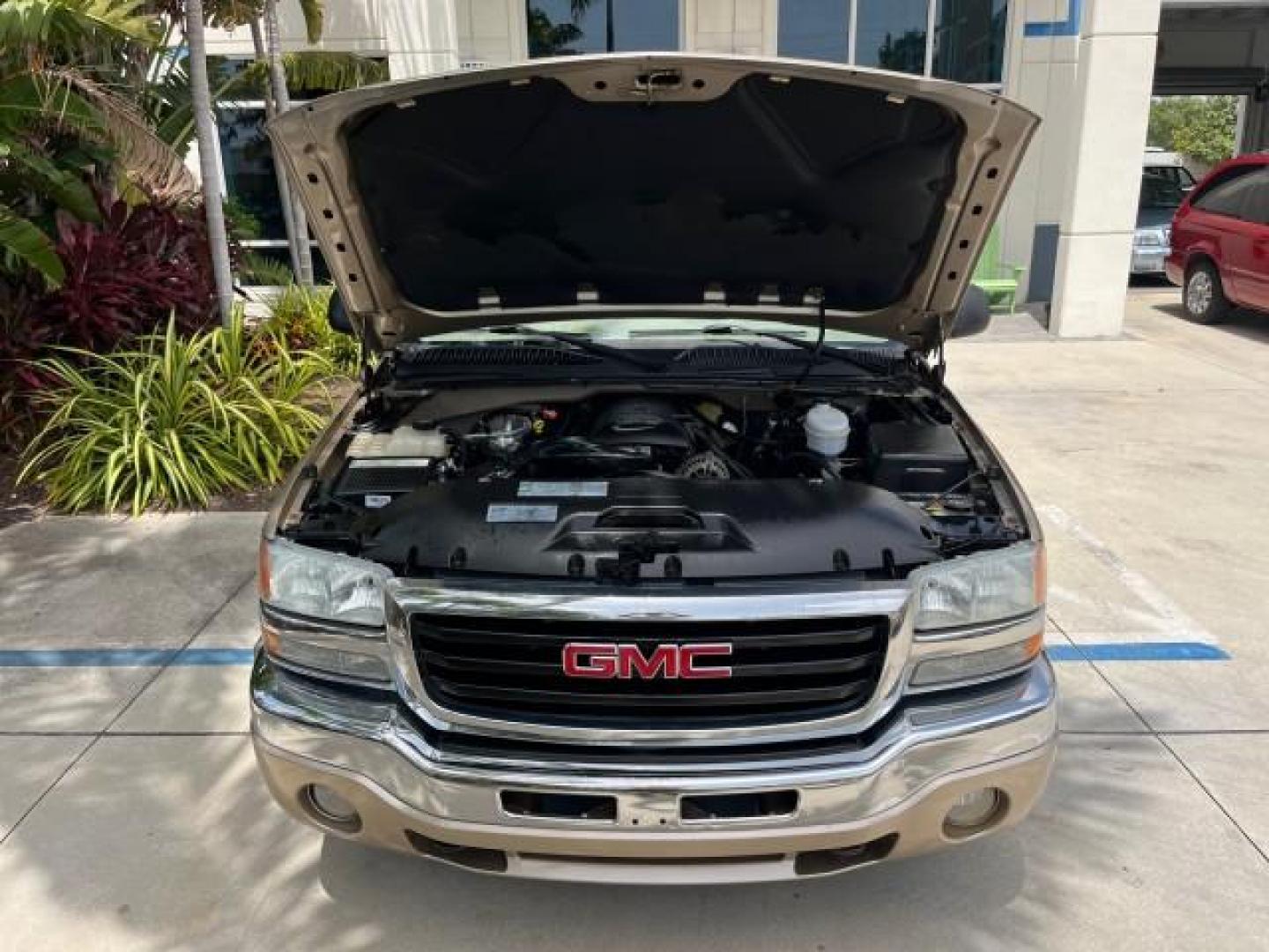 2004 Sand Beige Metallic /Pewter GMC Sierra 1500 SLT 1 OWNER LOW MILES (2GTEC19T141) with an 5.3L Vortec 5300 V8 SFI Engine engine, Automatic transmission, located at 4701 North Dixie Hwy, Pompano Beach, FL, 33064, (954) 422-2889, 26.240938, -80.123474 - OUR WEBPAGE FLORIDACARS1.COM HAS OVER 100 PHOTOS AND FREE CARFAX LINK 2004 GMC SIERRA 1500 SLE ROAD READY 5.3L V8 VIN: 2GTEC19T141143145 NO ACCIDENTS 4 DOOR EXTENDED CAB PICKUP NO RECALLS 5.3L V8 F POWER LEATHER SEATS GASOLINE 1 OWNER 6,7 FT BED REAR WHEEL DRIVE 17 SERVICE RECORDS LOW MILES 72,982 A - Photo#57