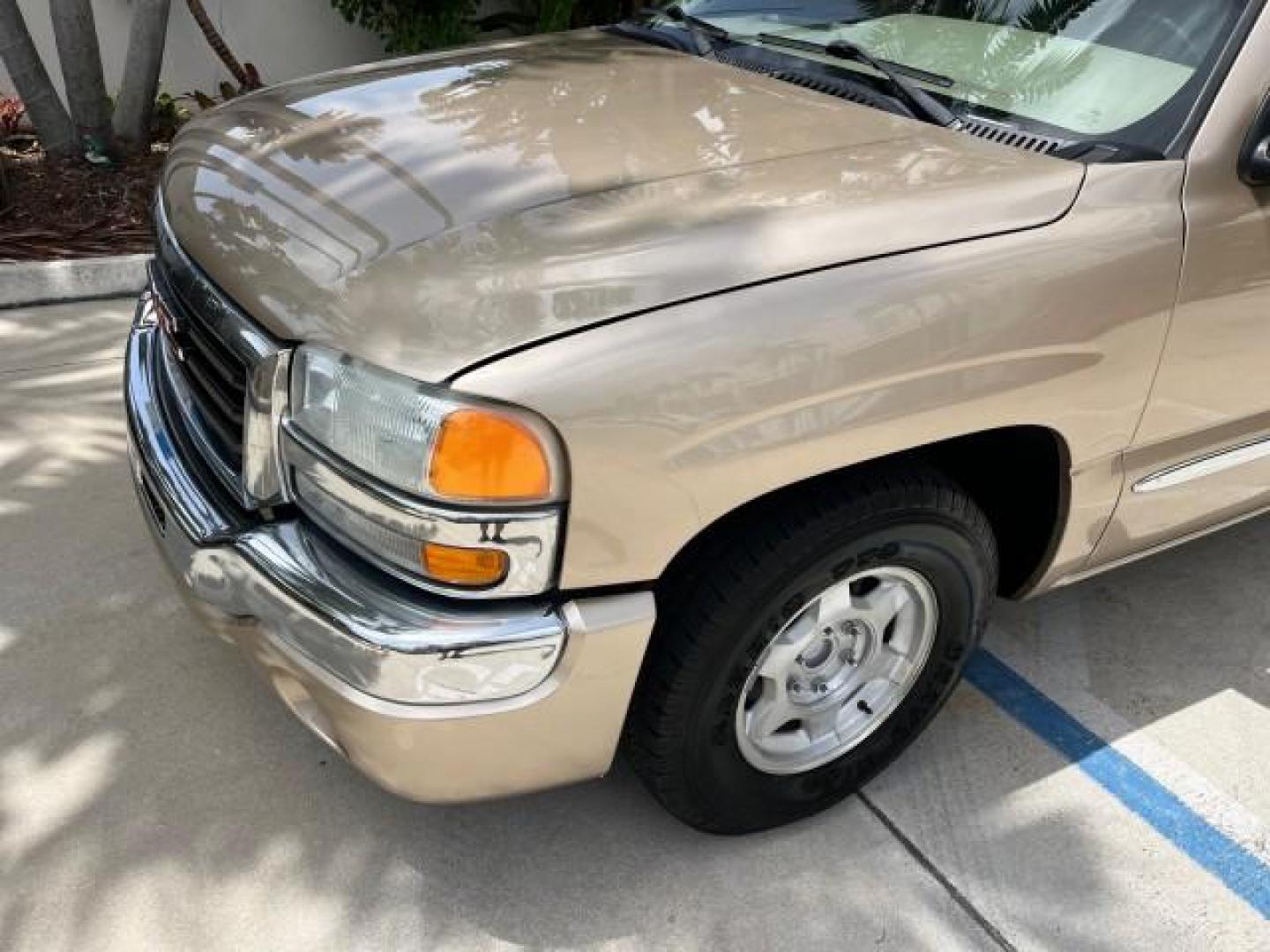 2004 Sand Beige Metallic /Pewter GMC Sierra 1500 SLT 1 OWNER LOW MILES (2GTEC19T141) with an 5.3L Vortec 5300 V8 SFI Engine engine, Automatic transmission, located at 4701 North Dixie Hwy, Pompano Beach, FL, 33064, (954) 422-2889, 26.240938, -80.123474 - OUR WEBPAGE FLORIDACARS1.COM HAS OVER 100 PHOTOS AND FREE CARFAX LINK 2004 GMC SIERRA 1500 SLE ROAD READY 5.3L V8 VIN: 2GTEC19T141143145 NO ACCIDENTS 4 DOOR EXTENDED CAB PICKUP NO RECALLS 5.3L V8 F POWER LEATHER SEATS GASOLINE 1 OWNER 6,7 FT BED REAR WHEEL DRIVE 17 SERVICE RECORDS LOW MILES 72,982 A - Photo#73