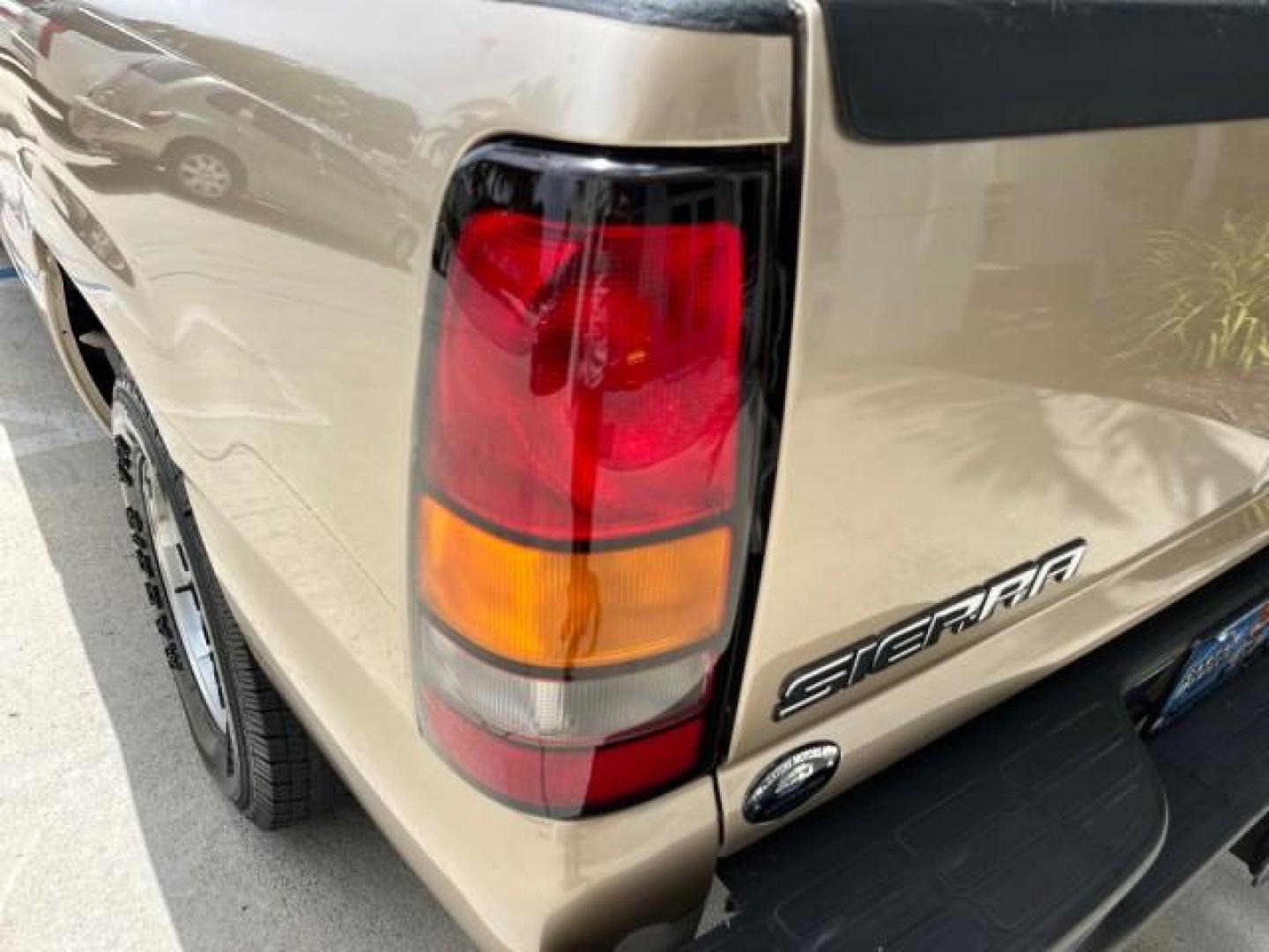 2004 Sand Beige Metallic /Pewter GMC Sierra 1500 SLT 1 OWNER LOW MILES (2GTEC19T141) with an 5.3L Vortec 5300 V8 SFI Engine engine, Automatic transmission, located at 4701 North Dixie Hwy, Pompano Beach, FL, 33064, (954) 422-2889, 26.240938, -80.123474 - OUR WEBPAGE FLORIDACARS1.COM HAS OVER 100 PHOTOS AND FREE CARFAX LINK 2004 GMC SIERRA 1500 SLE ROAD READY 5.3L V8 VIN: 2GTEC19T141143145 NO ACCIDENTS 4 DOOR EXTENDED CAB PICKUP NO RECALLS 5.3L V8 F POWER LEATHER SEATS GASOLINE 1 OWNER 6,7 FT BED REAR WHEEL DRIVE 17 SERVICE RECORDS LOW MILES 72,982 A - Photo#88