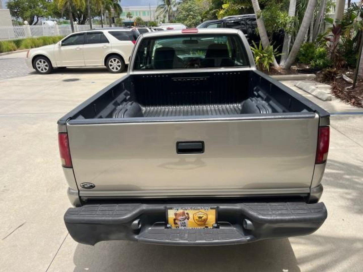 2002 Sandalwood Metallic /Medium Gray Chevrolet S-10 x cab LOW MILES 86,190 (1GCCS19W428) with an 4.3L Vortec 1000 SFI V6 Engine engine, Automatic transmission, located at 4701 North Dixie Hwy, Pompano Beach, FL, 33064, (954) 422-2889, 26.240938, -80.123474 - OUR WEBPAGE FLORIDACARS1.COM HAS OVER 100 PHOTOS AND FREE CARFAX LINK 2002 CHEVROLET S-10 ROAD READY 4.3L V6 VIN: 1GCCS19W428162948 NO ACCIDENTS 3 DOOR EXTENDED CAB PICKUP NO RECALLS 4.3L V6 F OHV 12V LOW MILES 86,190 GASOLINE 6.1 FT BED REAR WHEEL DRIVE WORK READY 6.1' Bed Length Anti-Theft System - Photo#84