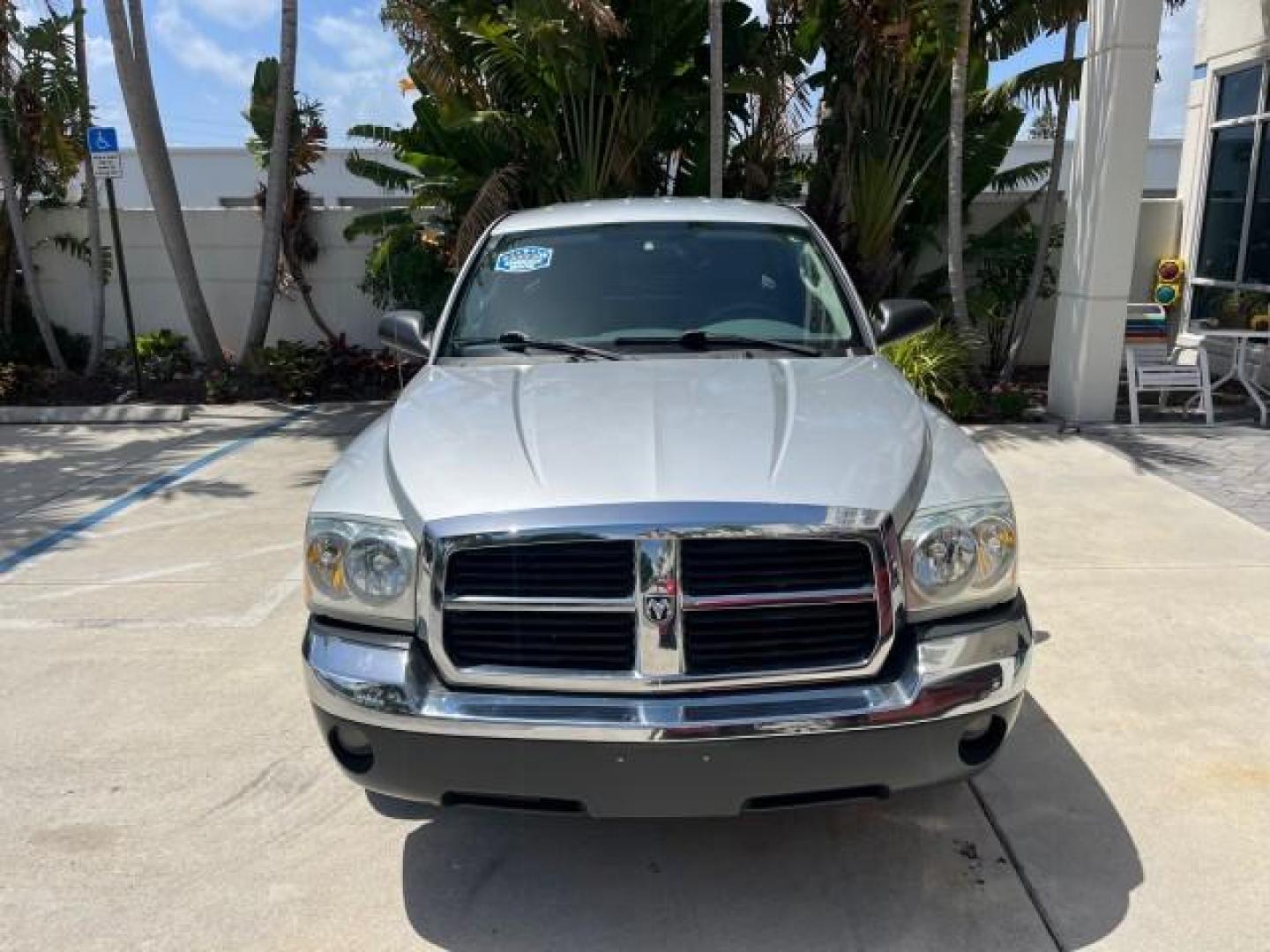 2005 Bright Silver Metallic /Med Slate Gray Dodge Dakota X CAB SLT LOW MILES 65,989 (1D7HE42KX5S) with an 3.7L V6 Magnum Engine engine, Automatic transmission, located at 4701 North Dixie Hwy, Pompano Beach, FL, 33064, (954) 422-2889, 26.240938, -80.123474 - OUR WEBPAGE FLORIDACARS1.COM HAS OVER 90 PHOTOS AND FREE CARFAX LINK 2005 DODGE DAKOTA SLT ROAD READY WORK READY VIN: 1D7HE42KX5S129990 FLORIDA OWNER 3.7L V6 CLUB CAB PICKUP LOW MILES 65,989 3.7L V6 F 6.6FT BED LENGHT GASOLINE POWER SEATS REAR WHEEL DRIVE POWER MIRRORS 6.6' Bed Length Alloy Wheels A - Photo#2