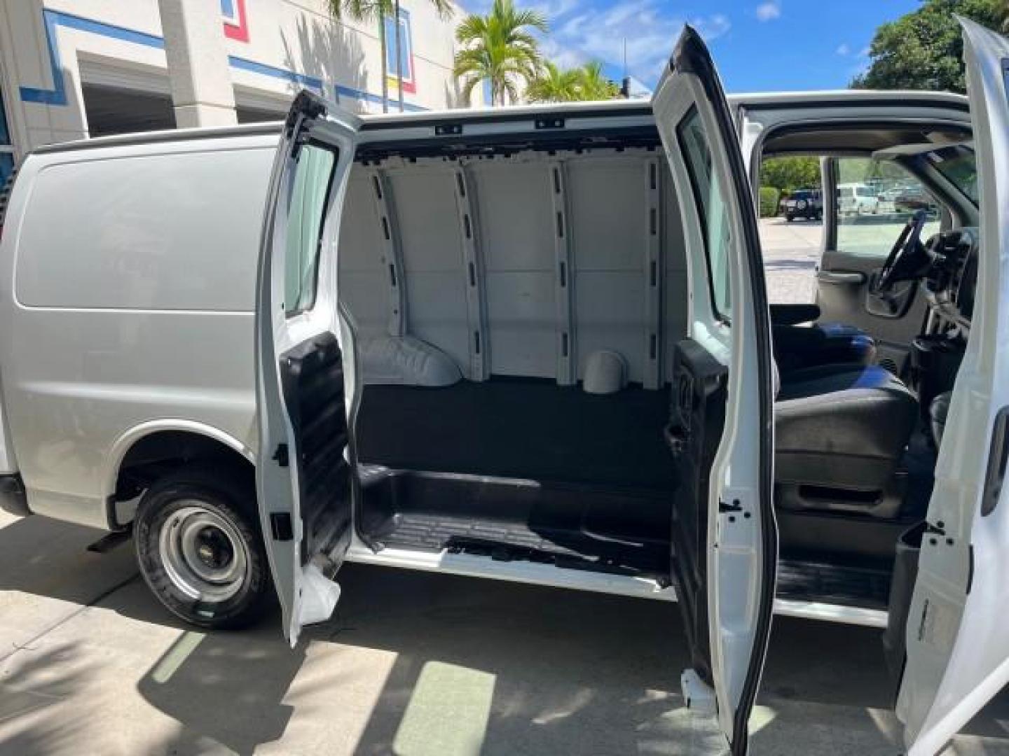 2002 Summit White /Neutral Chevrolet Express Cargo Van 1 FL LOW MILES 68,522 (1GCFG15W421) with an 4.3L Vortec 4300 SFI V6 Engine engine, Automatic transmission, located at 4701 North Dixie Hwy, Pompano Beach, FL, 33064, (954) 422-2889, 26.240938, -80.123474 - OUR WEBPAGE FLORIDACARS1.COM HAS OVER 100 PHOTOS AND FREE CARFAX LINK 2002 CHEVROLET EXPRESS 1500 ROAD READY WORK READY VIN: 1GCFG15W421135875 NO ACCIDENTS NO RECALLS VAN 1 OWNER FLORIDA 4.3L V6 F OHV 12V LOW MILES 68,522 GASOLINE 16 SERVICE RECORDS REAR WHEEL DRIVE 4.3L V6 Anti-Theft System Front B - Photo#13