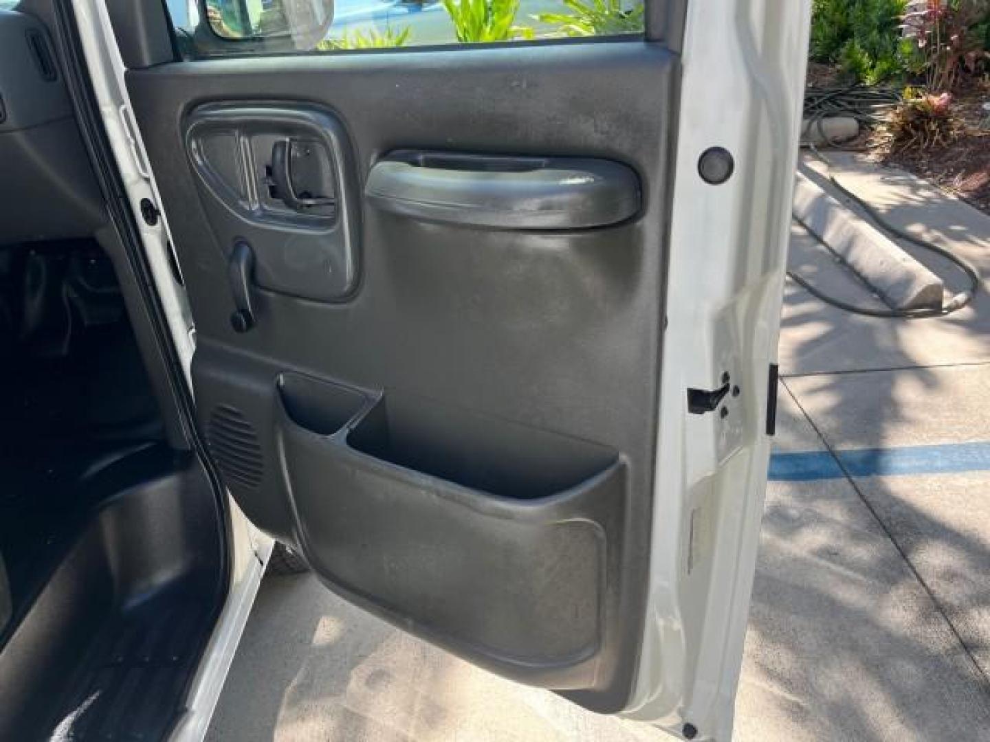 2002 Summit White /Neutral Chevrolet Express Cargo Van 1 FL LOW MILES 68,522 (1GCFG15W421) with an 4.3L Vortec 4300 SFI V6 Engine engine, Automatic transmission, located at 4701 North Dixie Hwy, Pompano Beach, FL, 33064, (954) 422-2889, 26.240938, -80.123474 - OUR WEBPAGE FLORIDACARS1.COM HAS OVER 100 PHOTOS AND FREE CARFAX LINK 2002 CHEVROLET EXPRESS 1500 ROAD READY WORK READY VIN: 1GCFG15W421135875 NO ACCIDENTS NO RECALLS VAN 1 OWNER FLORIDA 4.3L V6 F OHV 12V LOW MILES 68,522 GASOLINE 16 SERVICE RECORDS REAR WHEEL DRIVE 4.3L V6 Anti-Theft System Front B - Photo#25