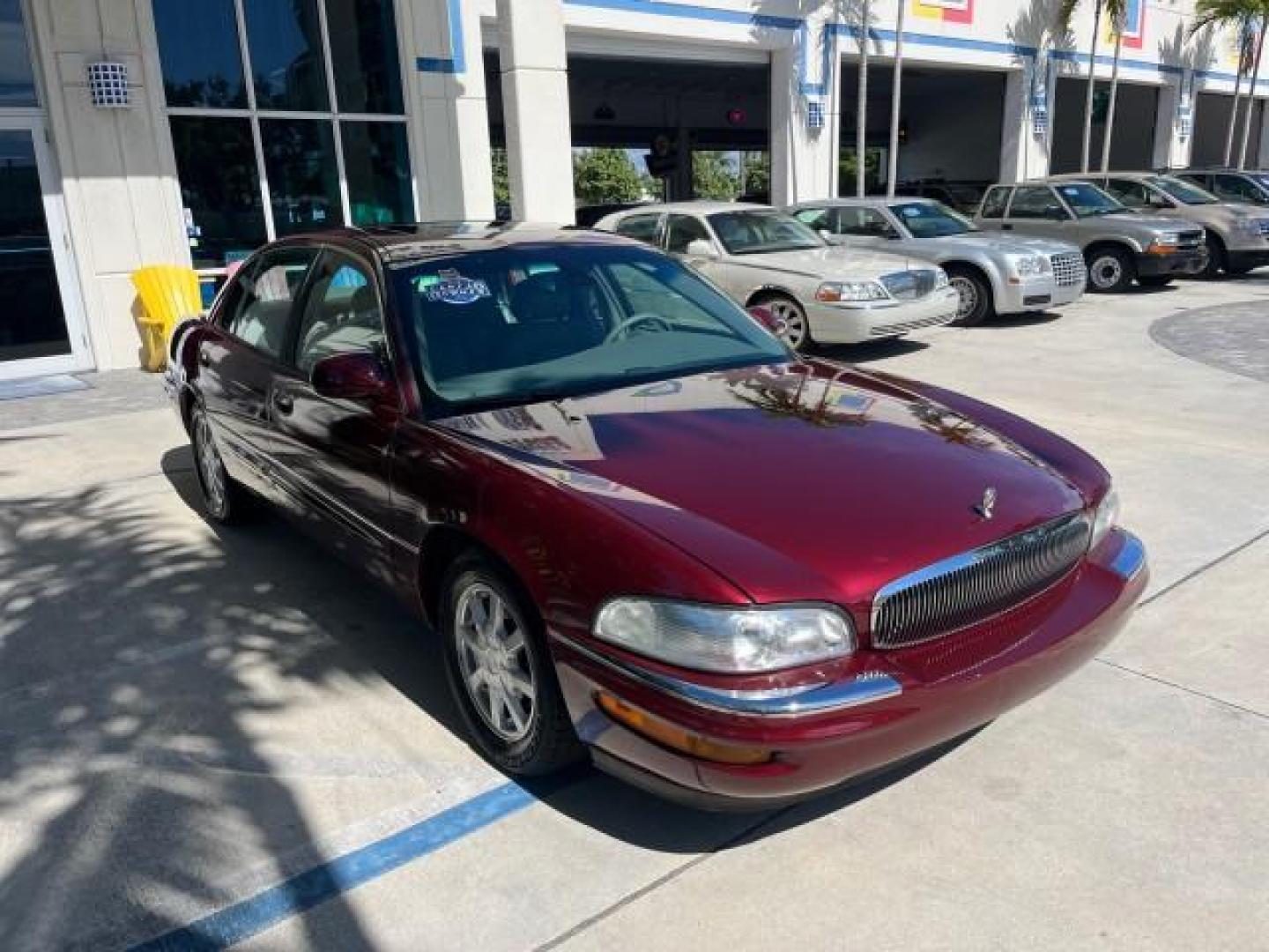 2001 Medium Red Pearl /Medium Gray Buick Park Avenue 1 OWNER LOW MILES 75,740 (1G4CW54K914) with an 3.8L SFI V6 3800 Series II Engine engine, Automatic transmission, located at 4701 North Dixie Hwy, Pompano Beach, FL, 33064, (954) 422-2889, 26.240938, -80.123474 - OUR WEBPAGE FLORIDACARS1.COM HAS OVER 100 PHOTOS AND FREE CARFAX LINK 2001 BUICK PARK AVENUE ROAD READY 3.8L V6 VIN: 1G4CW54K914274470 NO ACCIDENTS NO RECALLS SEDAN 4 DR 1 OWNER 30 MPG 3.8L V6 F 12V POWER LEATHER SEATS GASOLINE 25 SERVICE RECORDS FRONT WHEEL DRIVE LOW MILES 75,740 POWER SUNROOF/MIRR - Photo#66