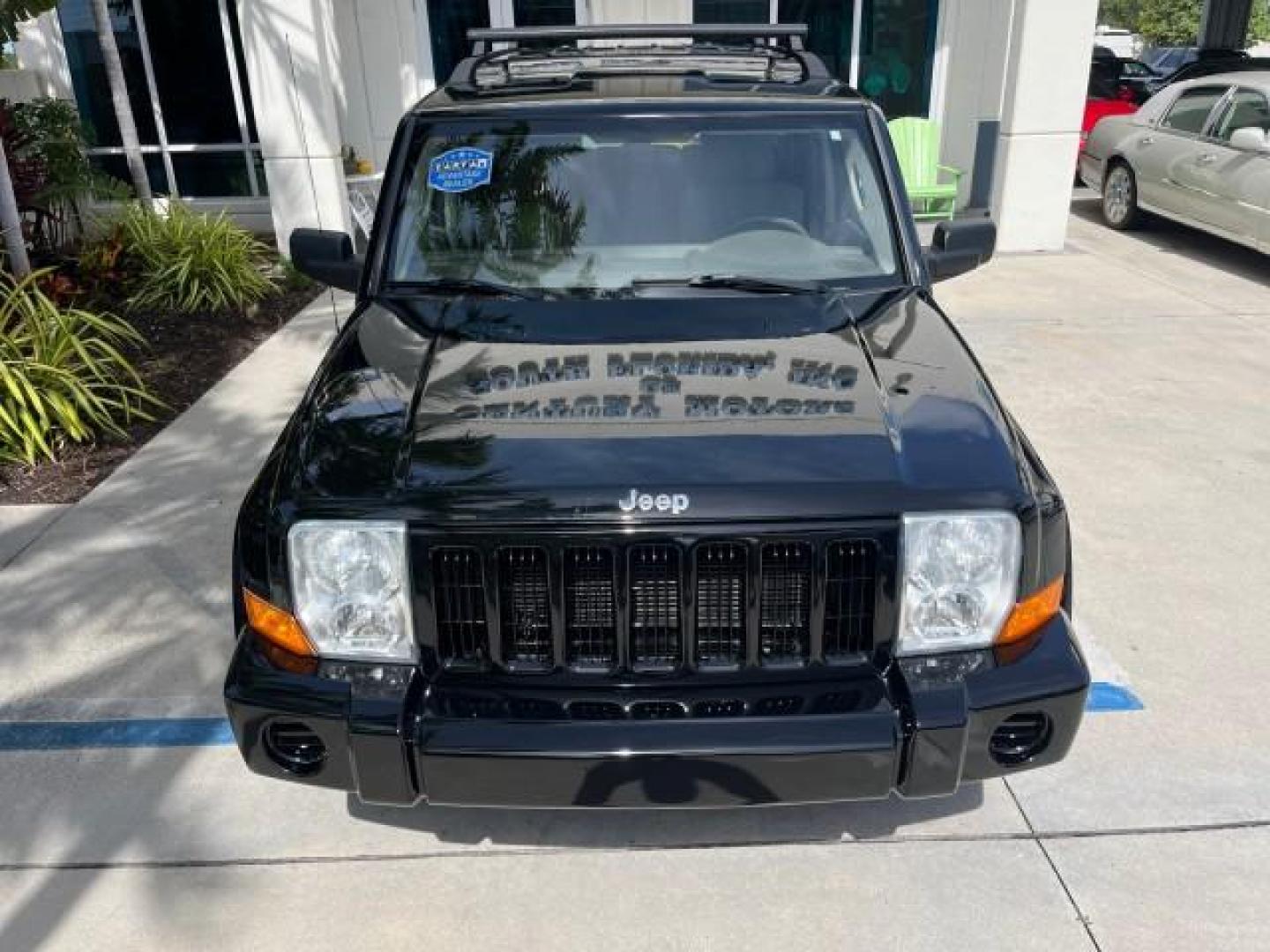 2006 Black /Khaki Jeep Commander 4WD LOW MILES 80,432 (1J8HG48K76C) with an 3.7L V6 Engine engine, Automatic transmission, located at 4701 North Dixie Hwy, Pompano Beach, FL, 33064, (954) 422-2889, 26.240938, -80.123474 - OUR WEBPAGE FLORIDACARS1.COM HAS OVER 100 PHOTOS AND FREE CARFAX LINK 2006 JEEP COMMANDER ROAD READY 3.7L V6 4X4 VIN: 1J8HG48K76C206508 NO ACCIDENTS NO RECALLS 4 DOOR WAGON/SPORT UTILITY 47 SERVICE RECORDS 3.7L V6 F LOW MILES 80,432 GASOLINE POWER SEATS/MIRRORS REAR WHEEL DRIVE W/ 4X4 4X4 BACK UP SE - Photo#87