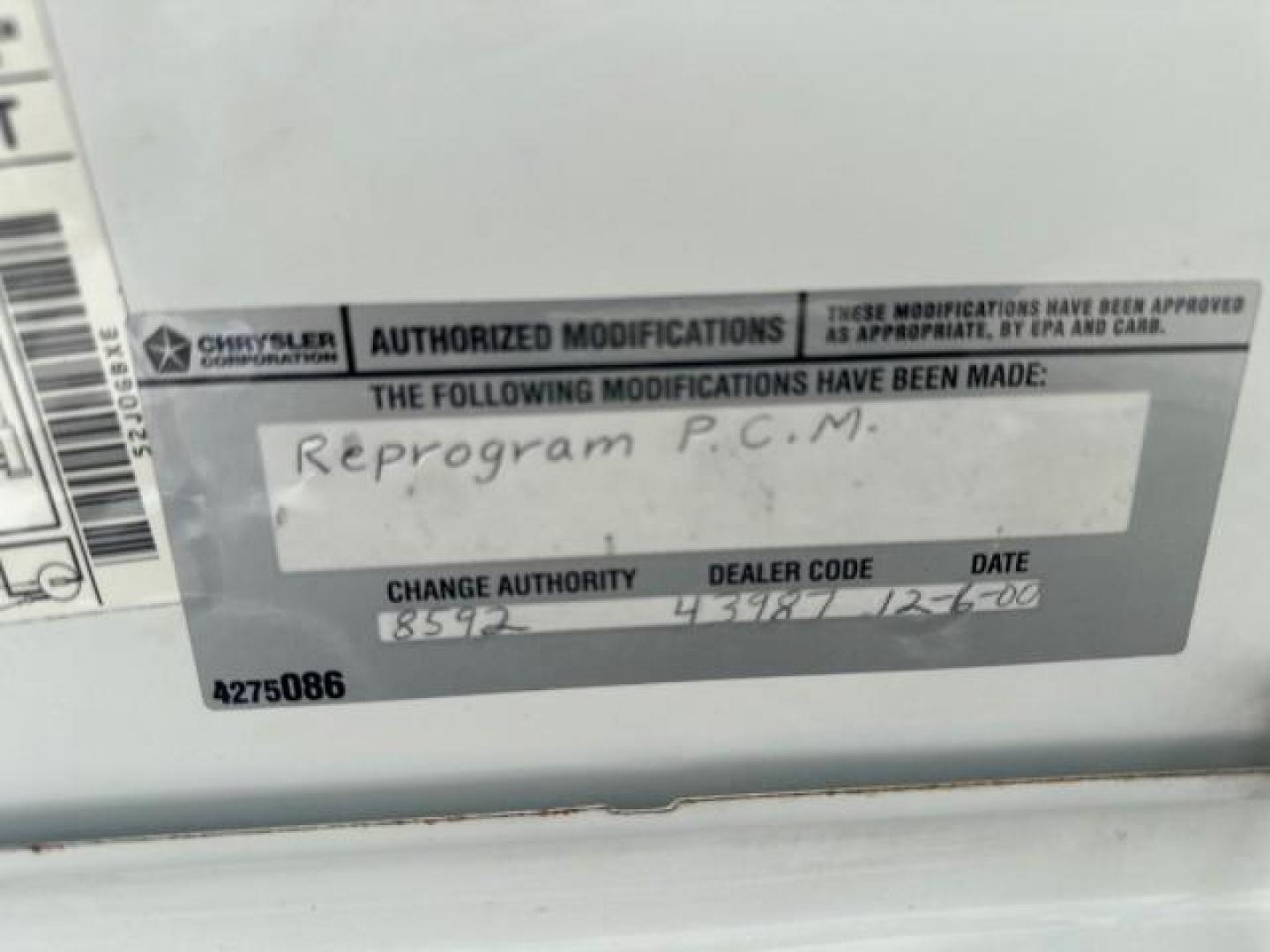 2000 Bright White /Mist Gray Dodge Ram Van HI TOP Conversion (2B6HB11YXYK) with an 5.2L MPI V8 Magnum Engine engine, Automatic transmission, located at 4701 North Dixie Hwy, Pompano Beach, FL, 33064, (954) 422-2889, 26.240938, -80.123474 - OUR WEBPAGE FLORIDACARS1.COM HAS OVER 100 PHOTOS AND FREE CARFAX LINK 2000 DODGE RAM VAN B1500 1 OWNER CALIFORNIA TITLE OWNED SALT FREE HARD TO FIND IN THIS CONDITION CALIFORNIA STAR CUSTOM VAN VIN: 2B6HB11YXYK110186 VAN 5.2L V8 F OHV 16V GASOLINE REAR WHEEL DRIVE Leather Seats Rear Air Conditioning - Photo#88